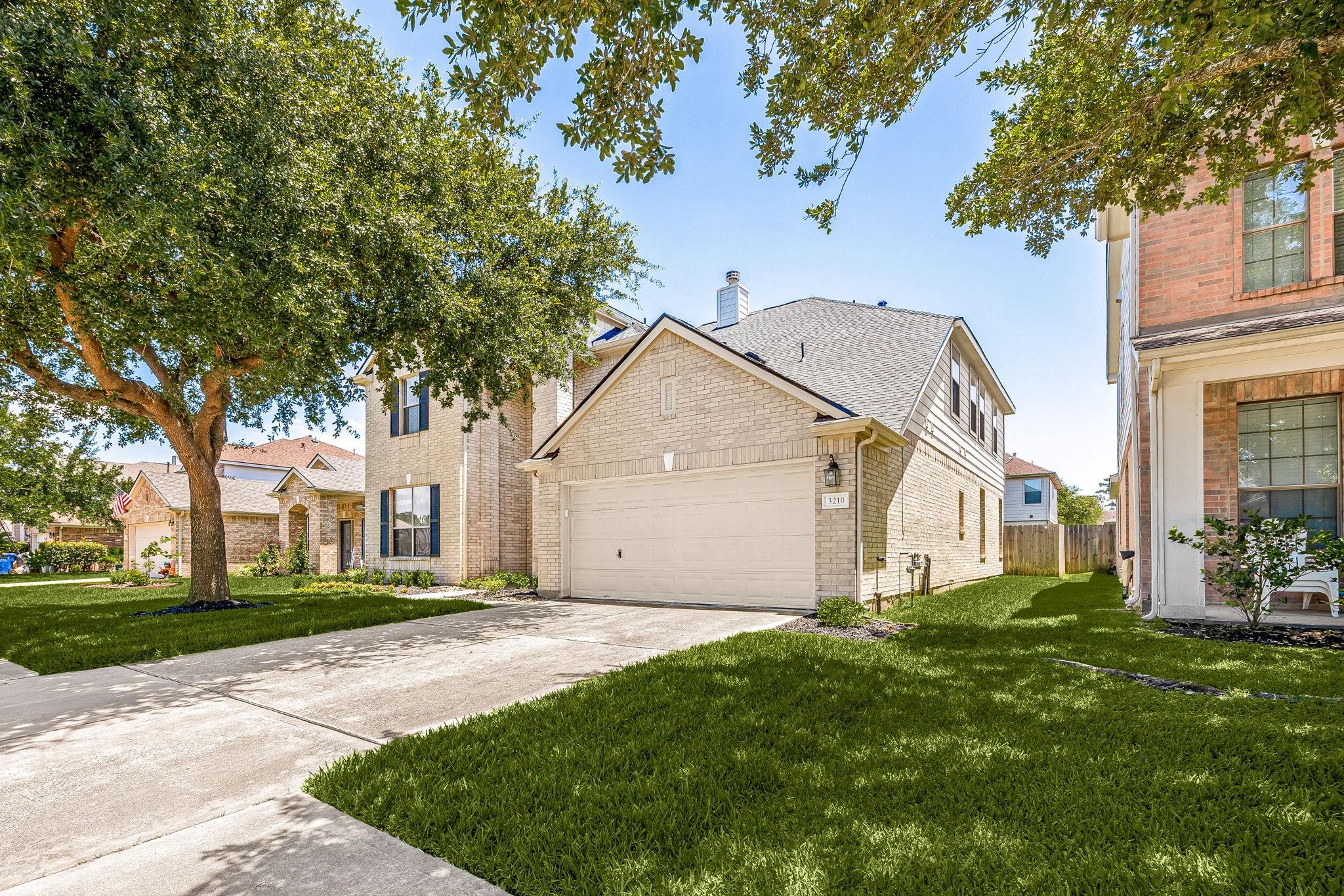 3210 Legends Creek Drive