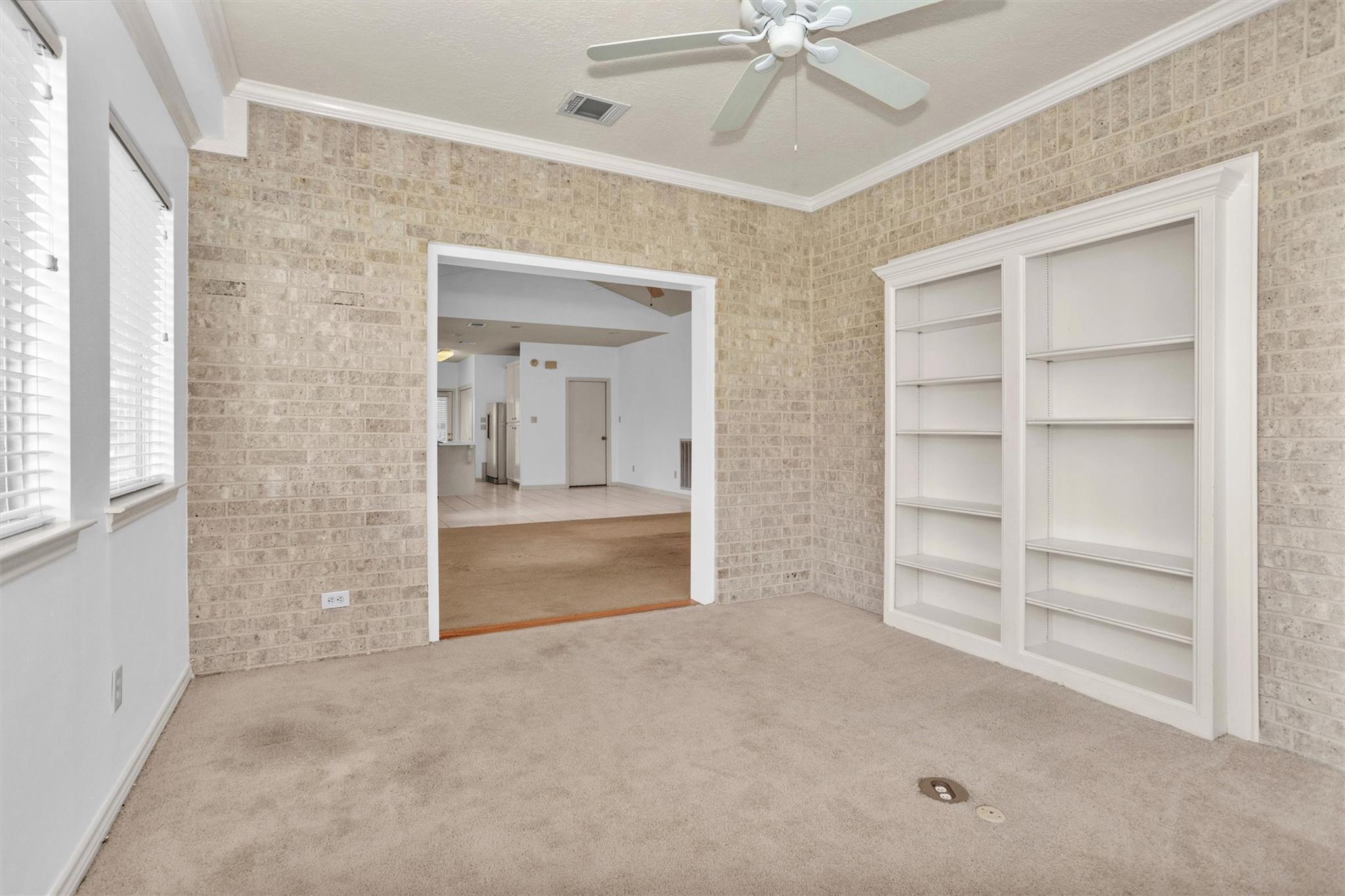 106 Fairway View Court