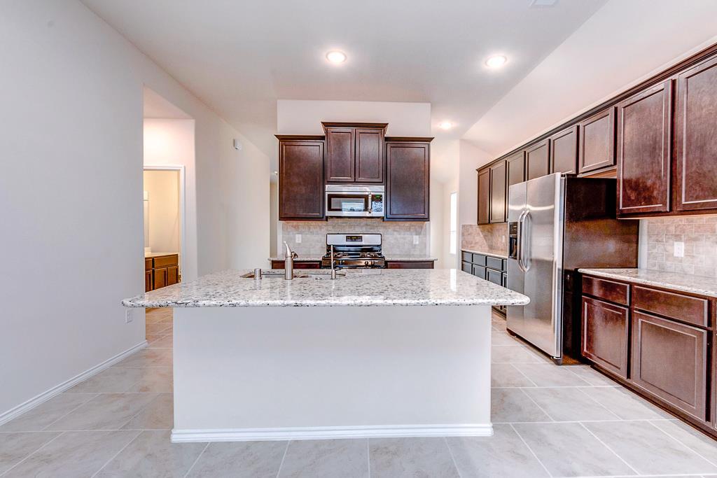 24314 S Newcastle Bay Trail, Spring