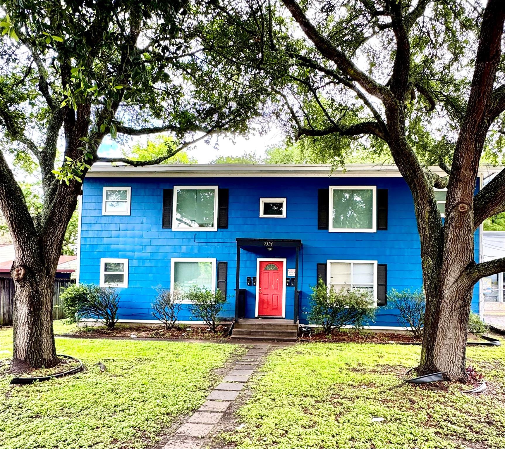 2324 Cedar Drive Drive