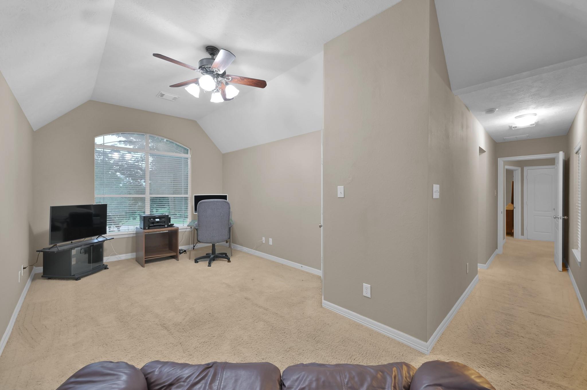 13262 Royal Ridge