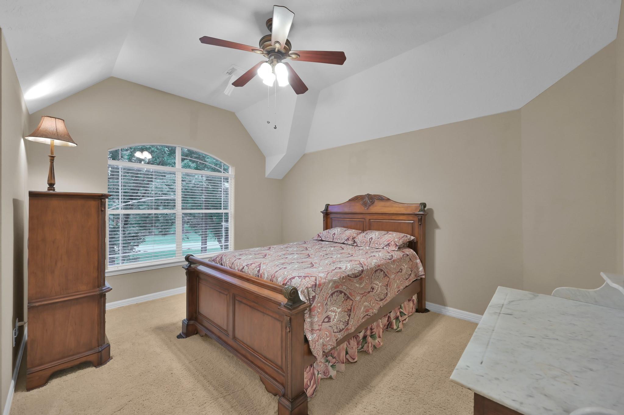 13262 Royal Ridge