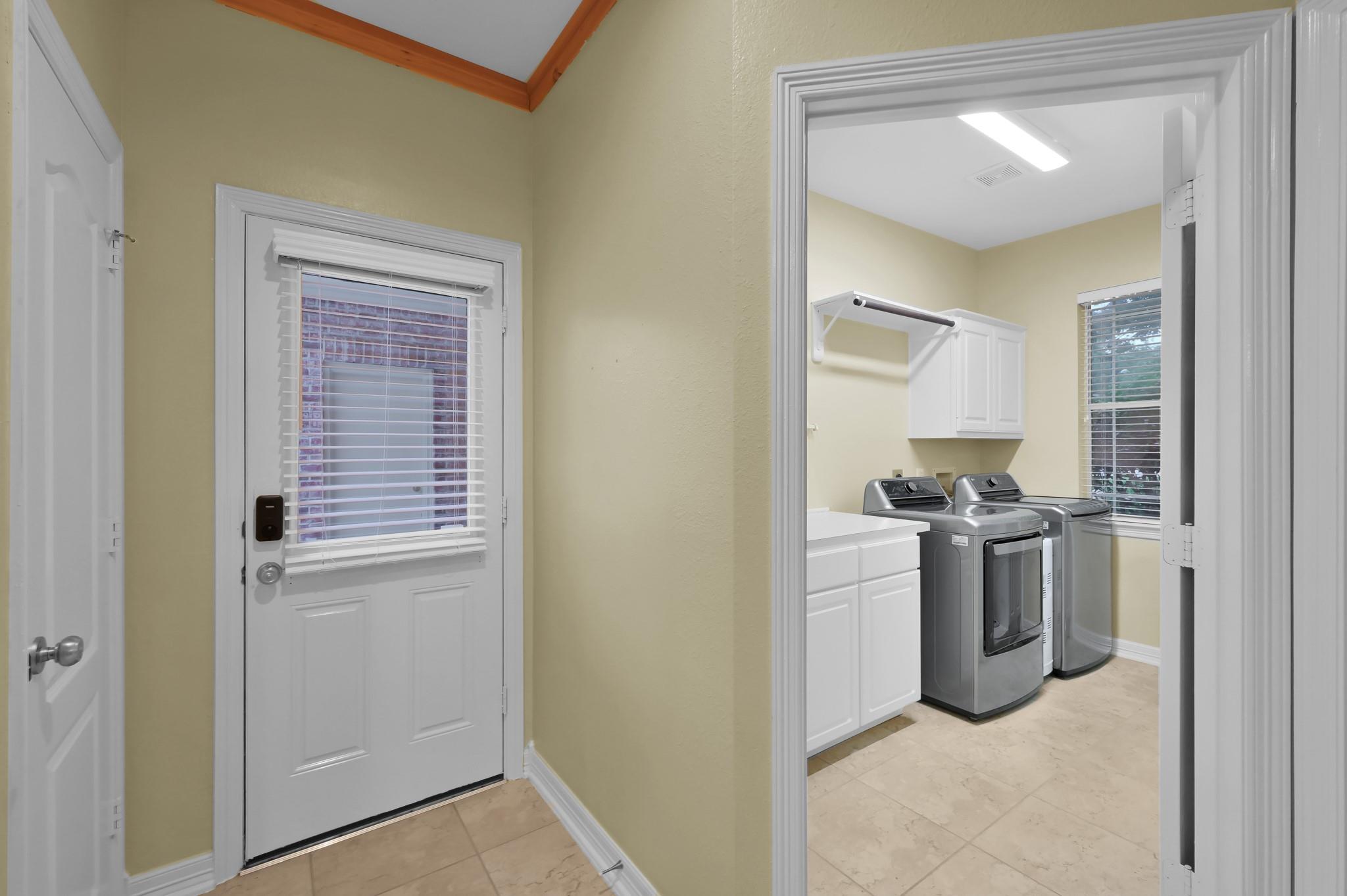 13262 Royal Ridge