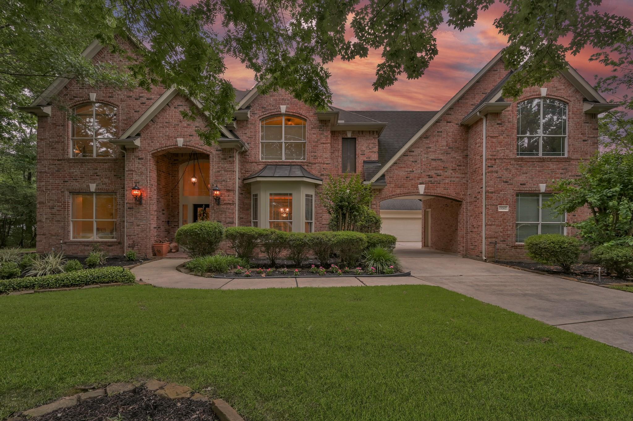 13262 Royal Ridge