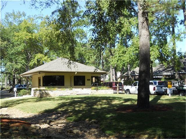 139 April Waters Drive N