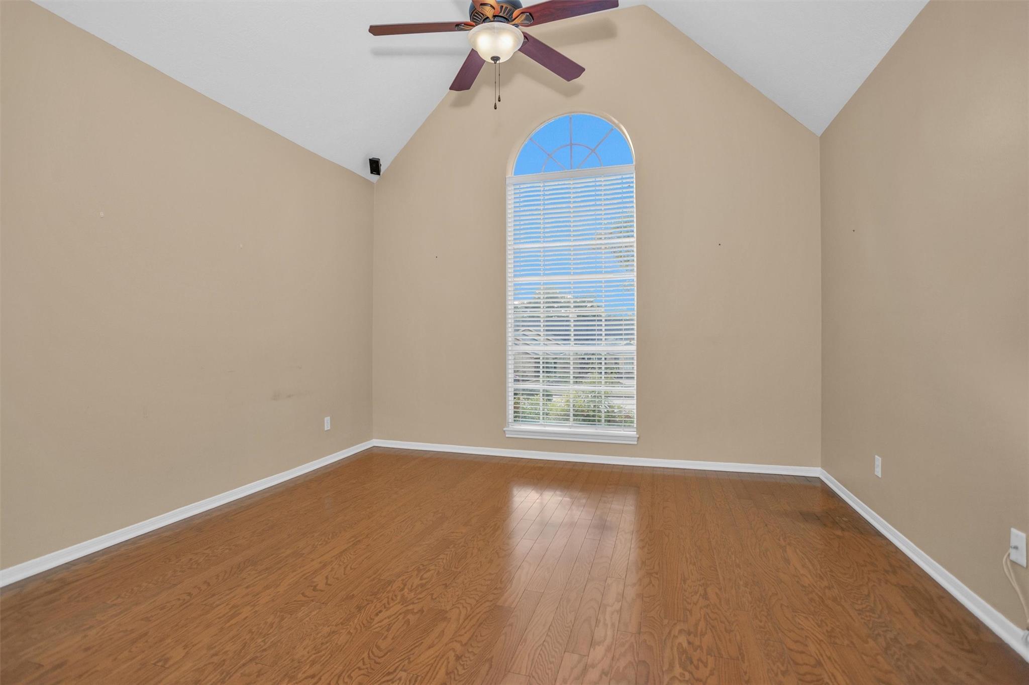 139 April Waters Drive N