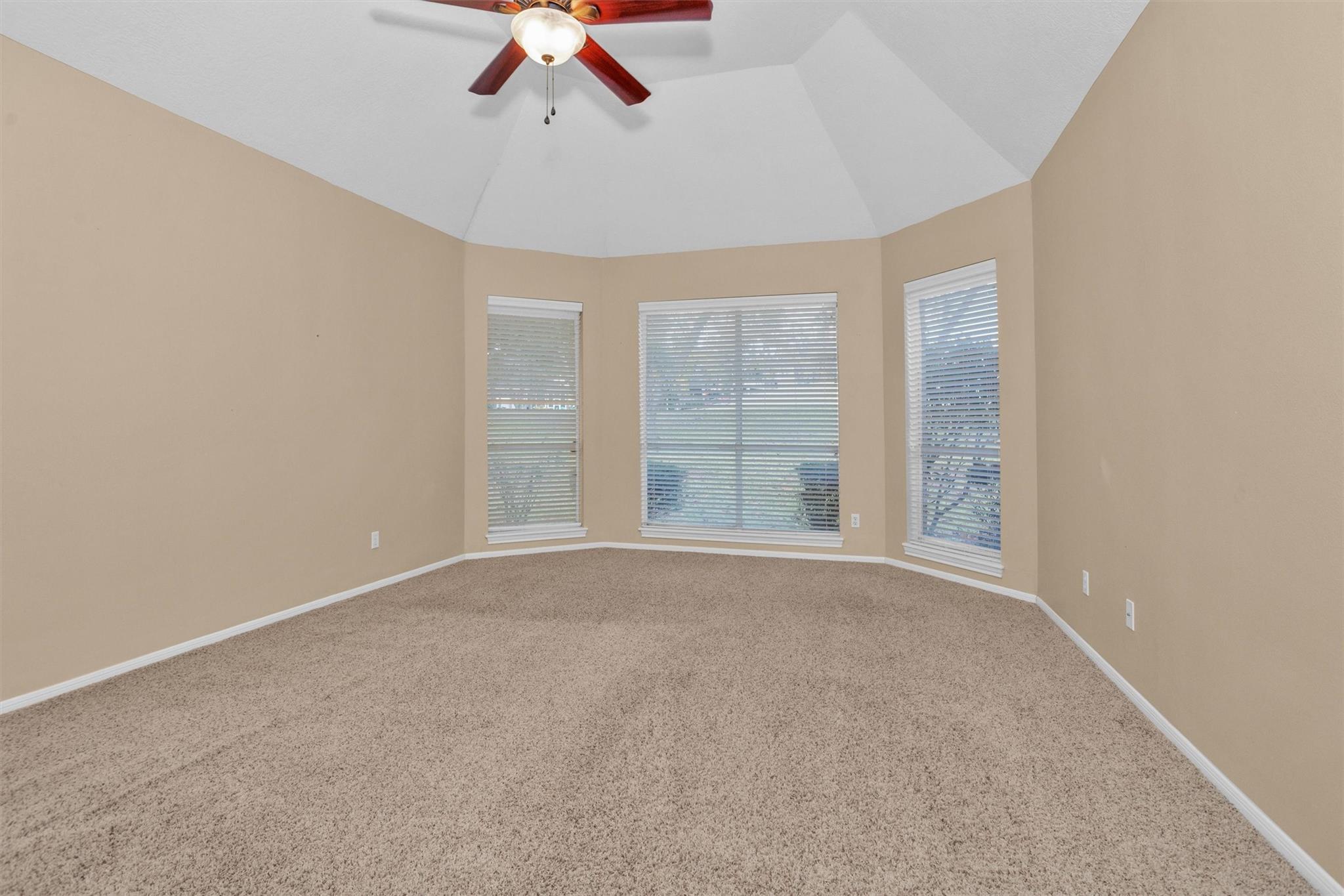 139 April Waters Drive N