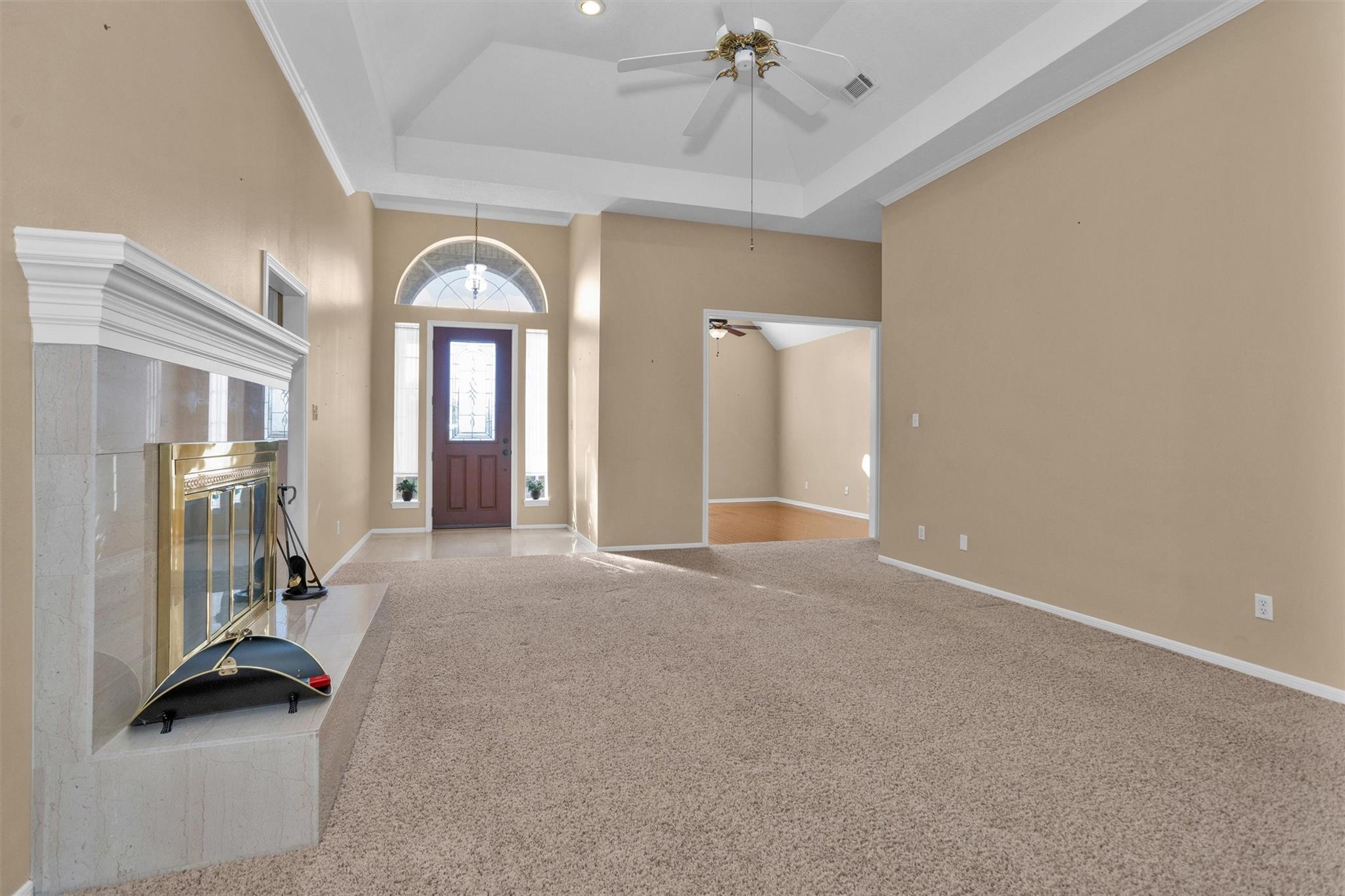 139 April Waters Drive N