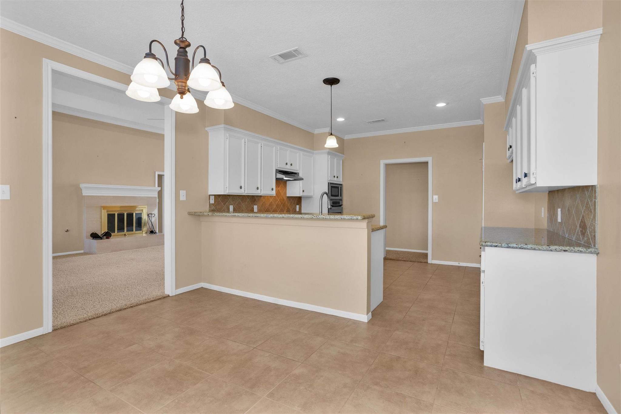 139 April Waters Drive N