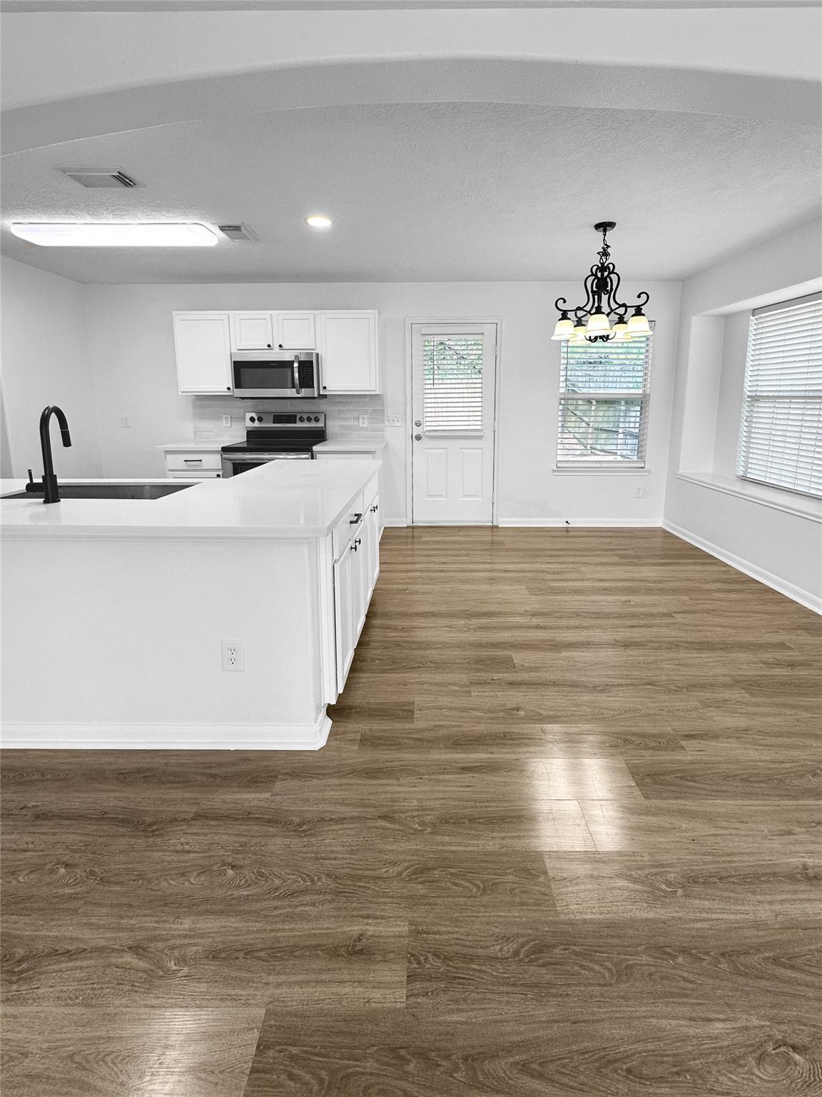 5453 N Buffalo Circle