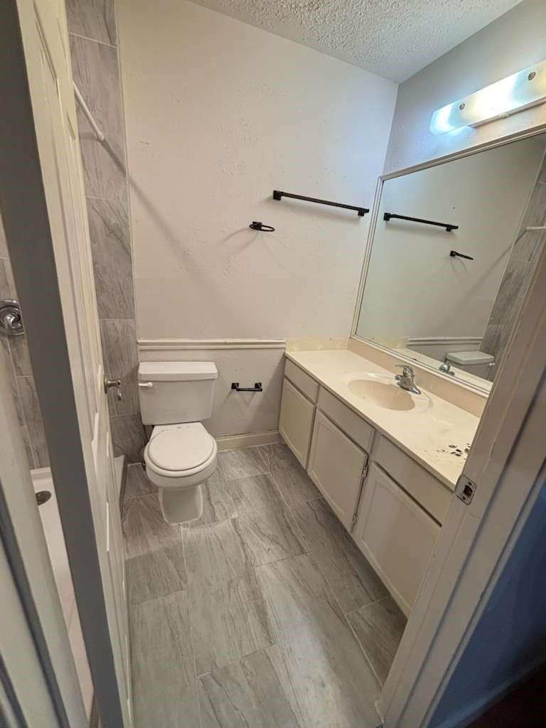 2015 E Lacey Oak Circle