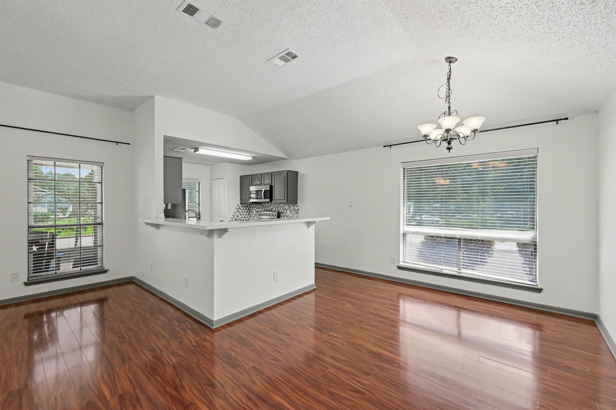 25103 Thrushwood Lane