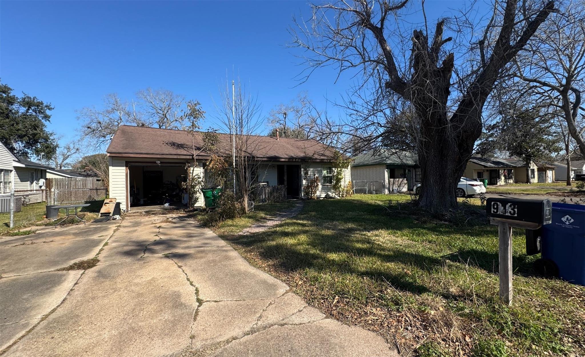 913 Southampton Street