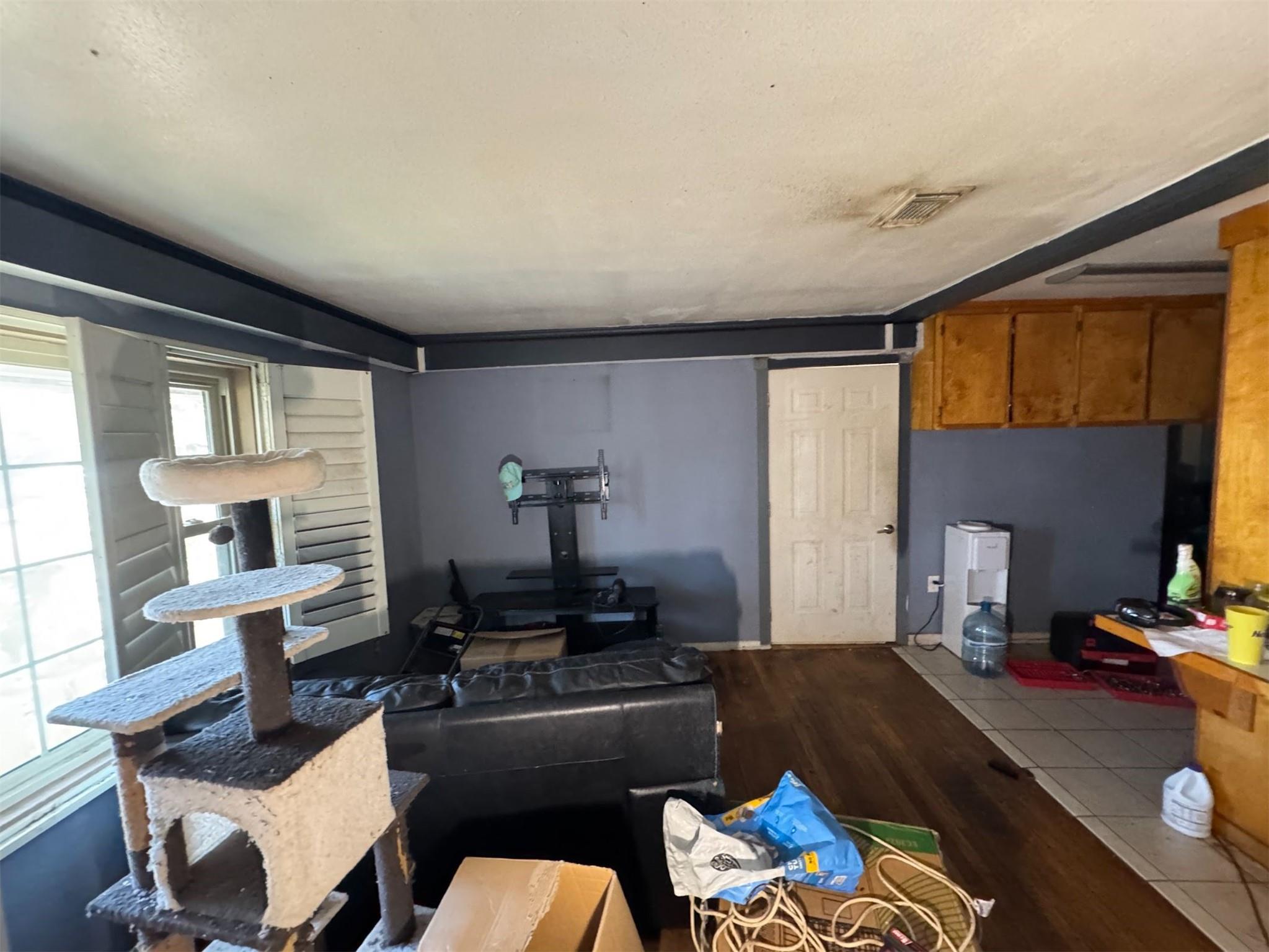 913 Southampton Street