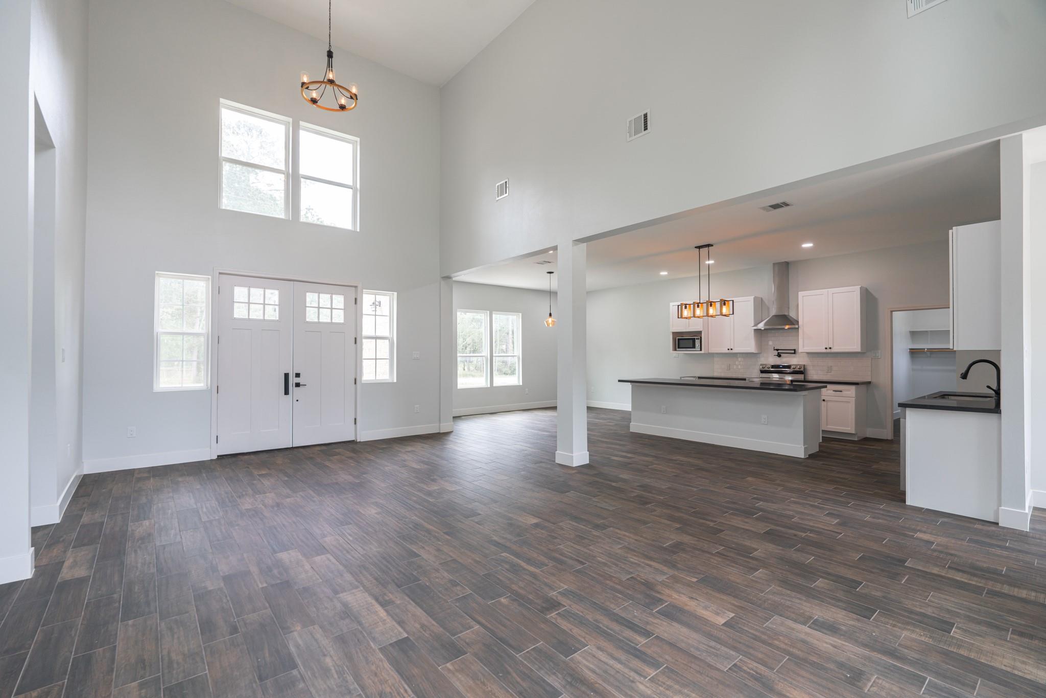 32507 Westwood Square West W