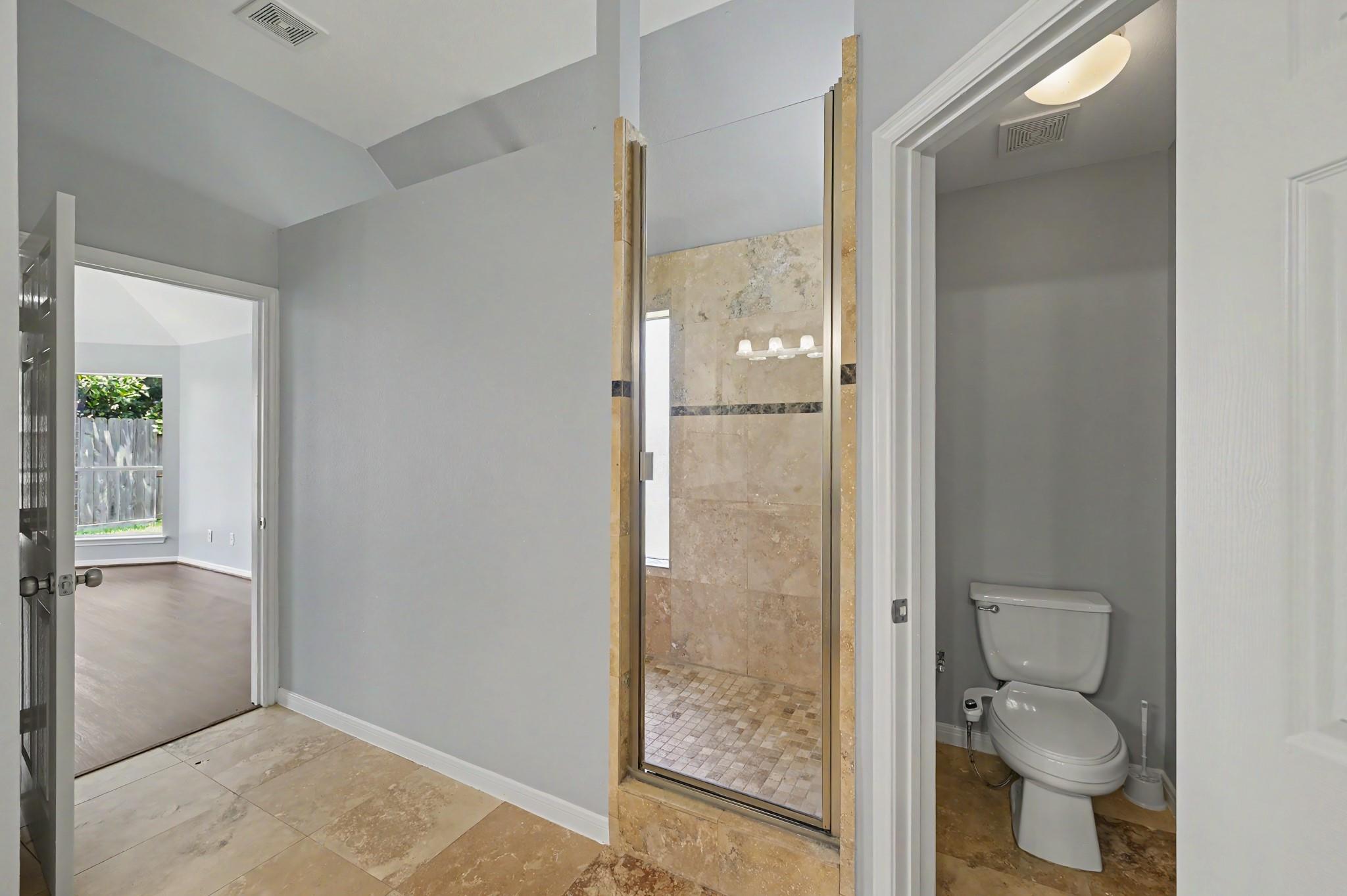 14731 Raven Hollow Lane