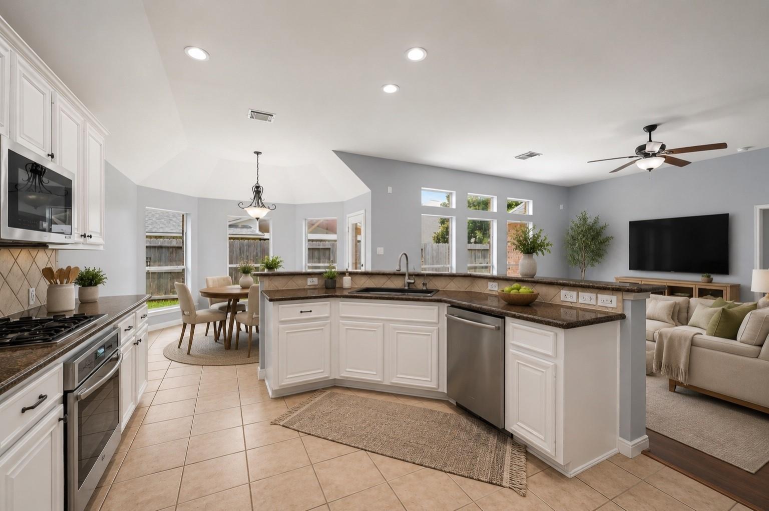 14731 Raven Hollow Lane