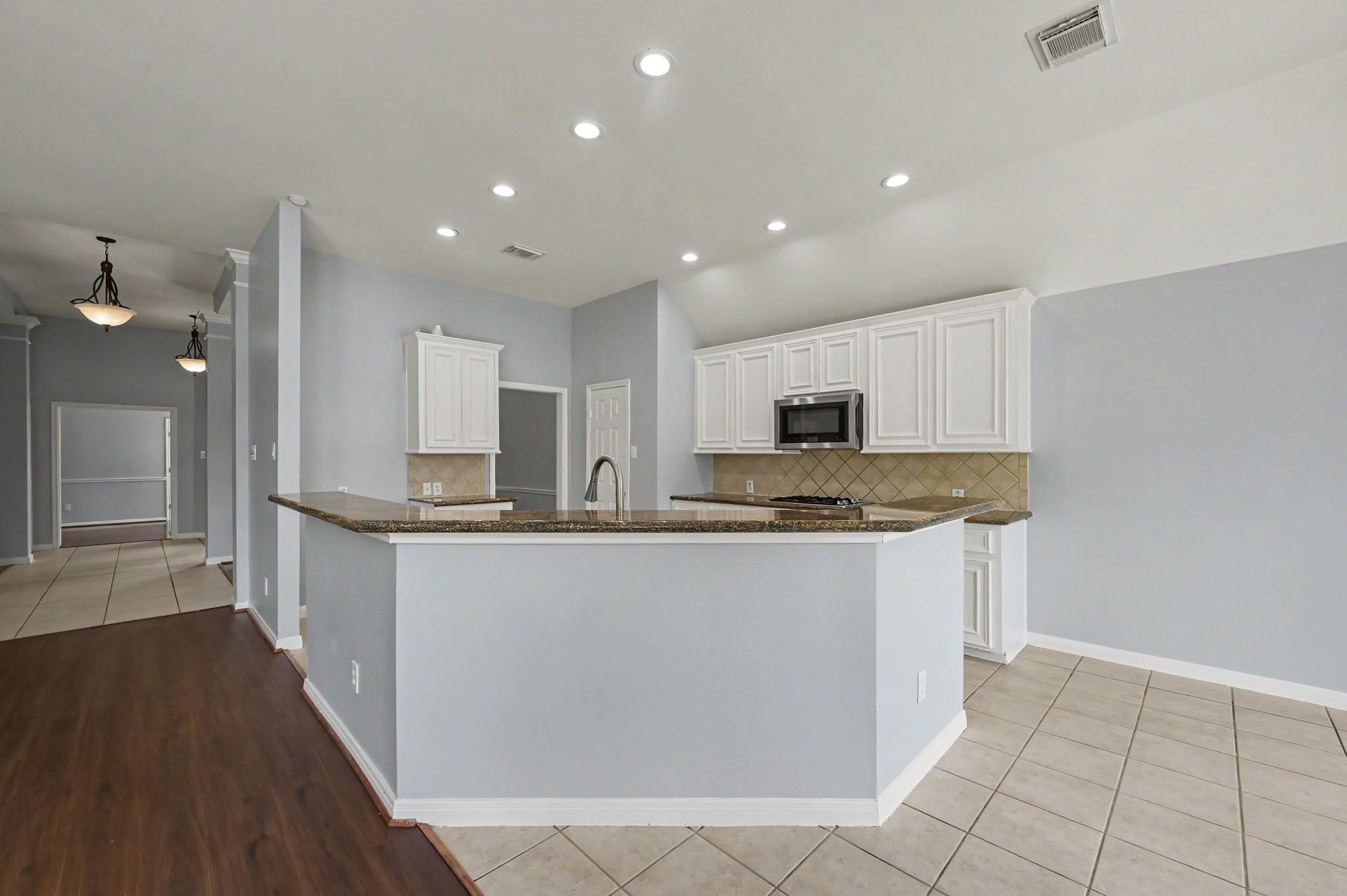 14731 Raven Hollow Lane