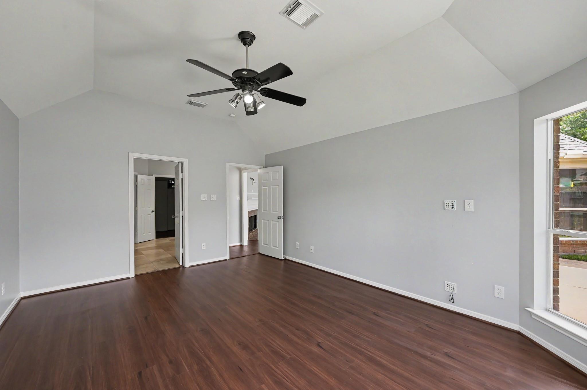 14731 Raven Hollow Lane