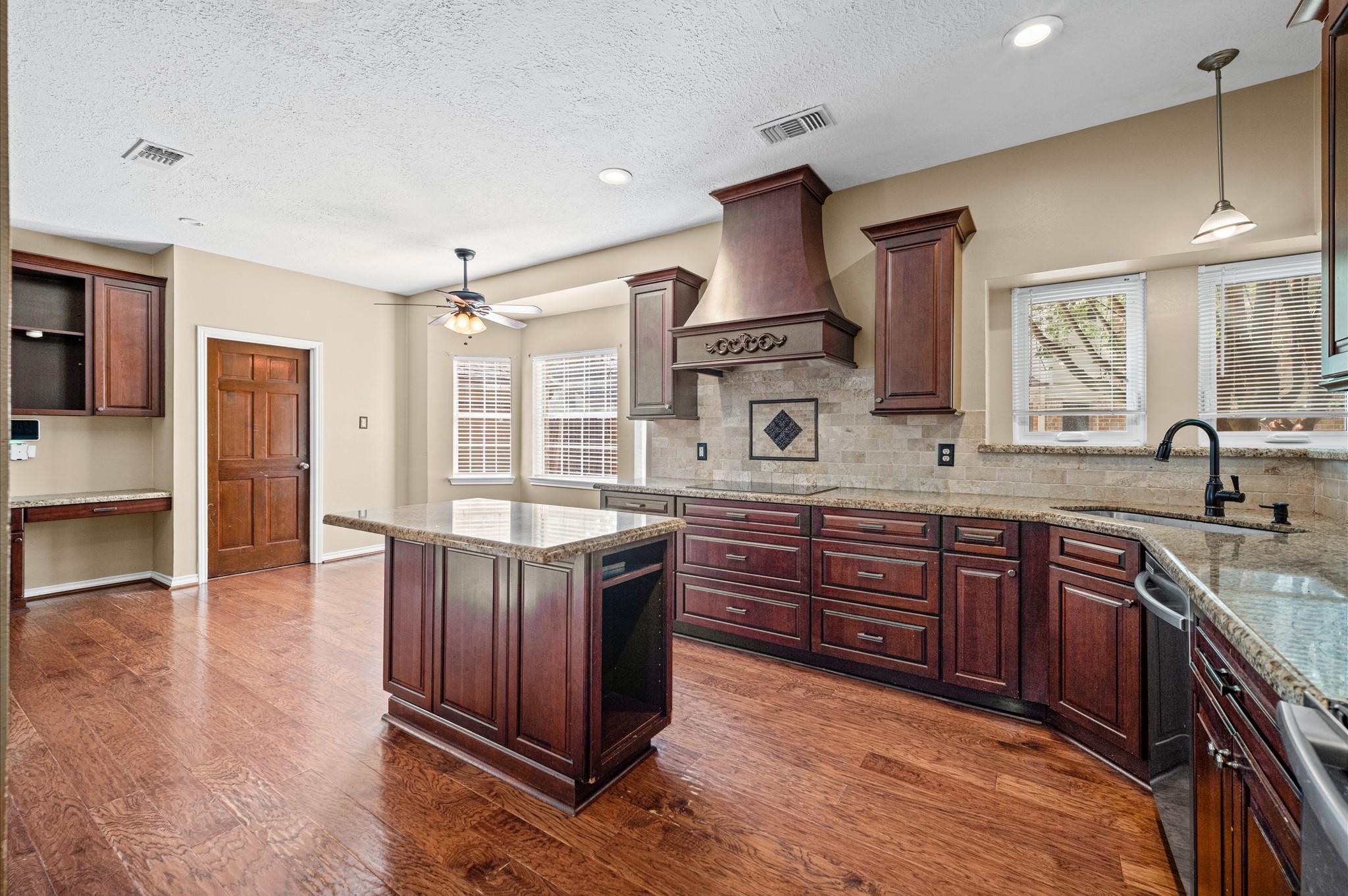 13126 Lemur Lane