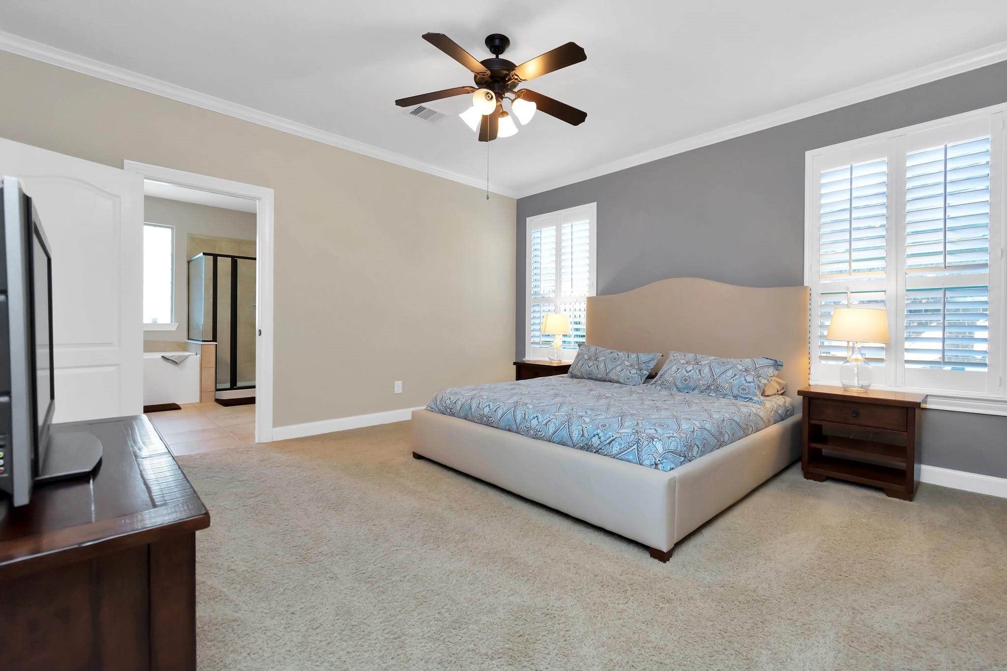 63 S Victoriana Circle