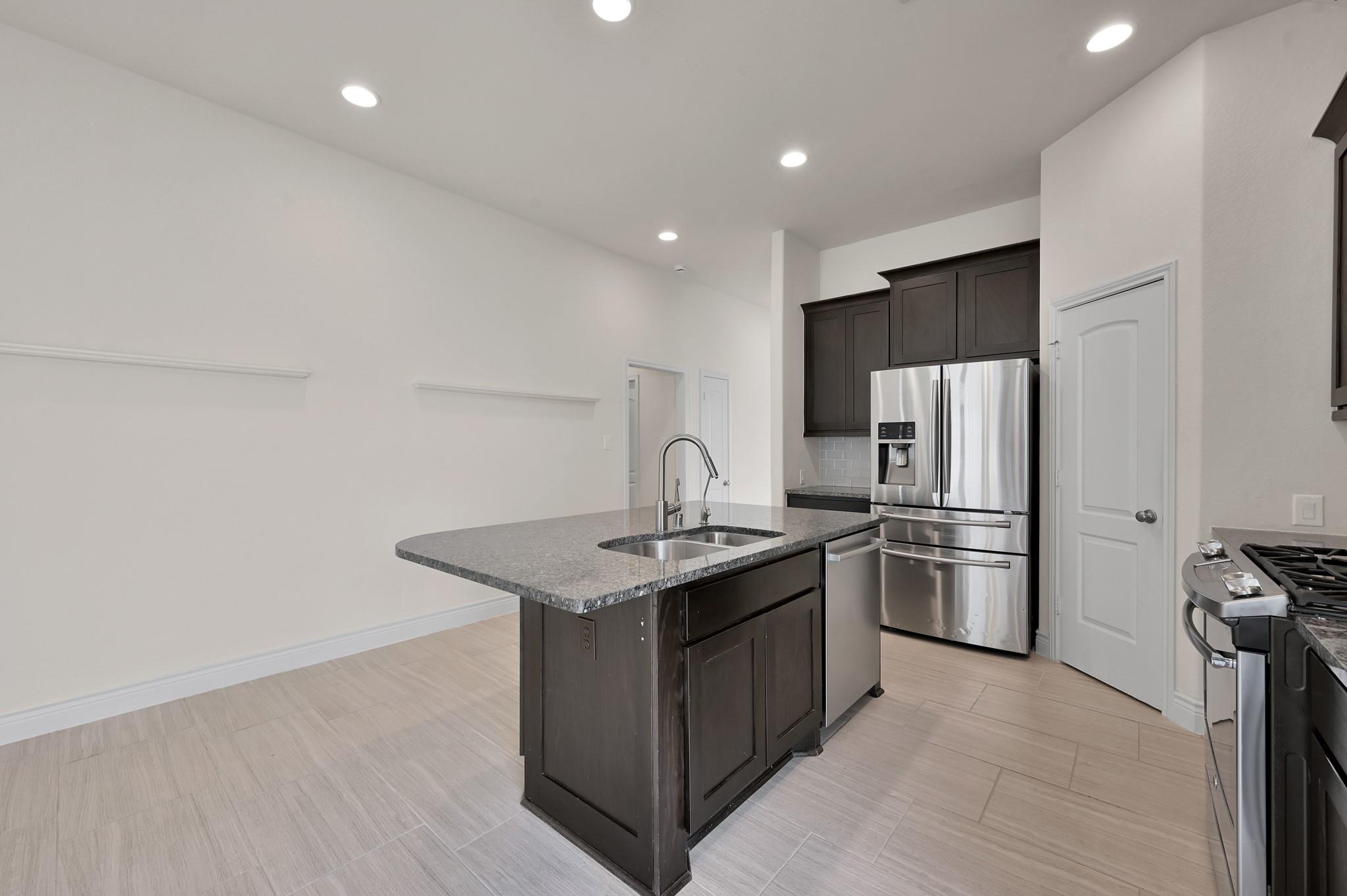 122 Kinnerly Peak Place
