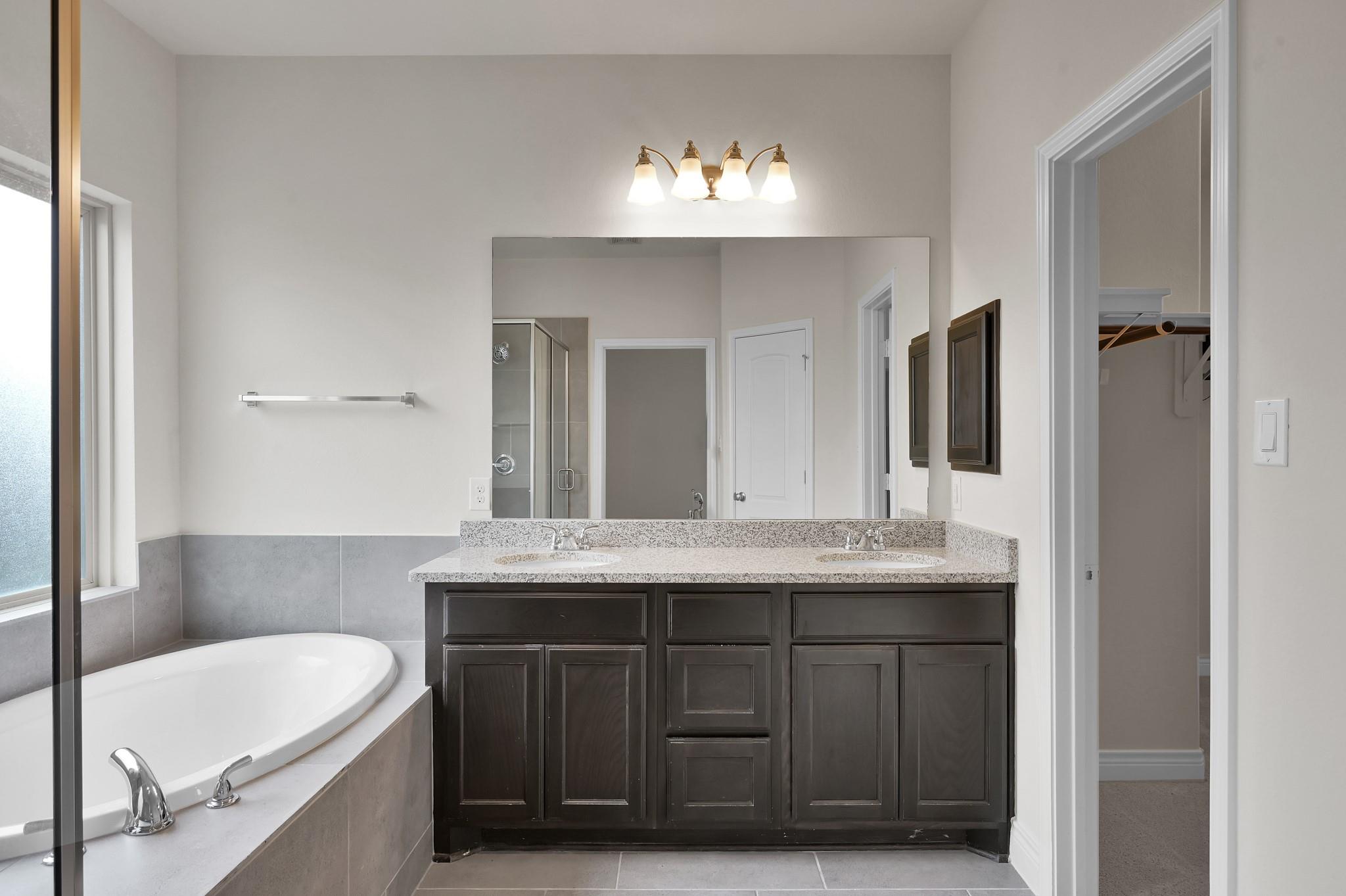 122 Kinnerly Peak Place