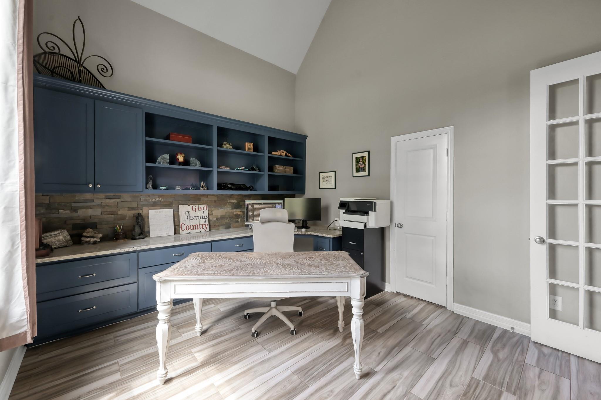 409 Ridgelake Scenic Drive