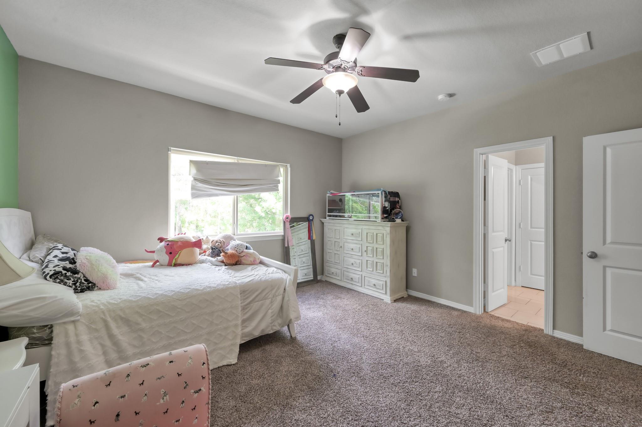 409 Ridgelake Scenic Drive