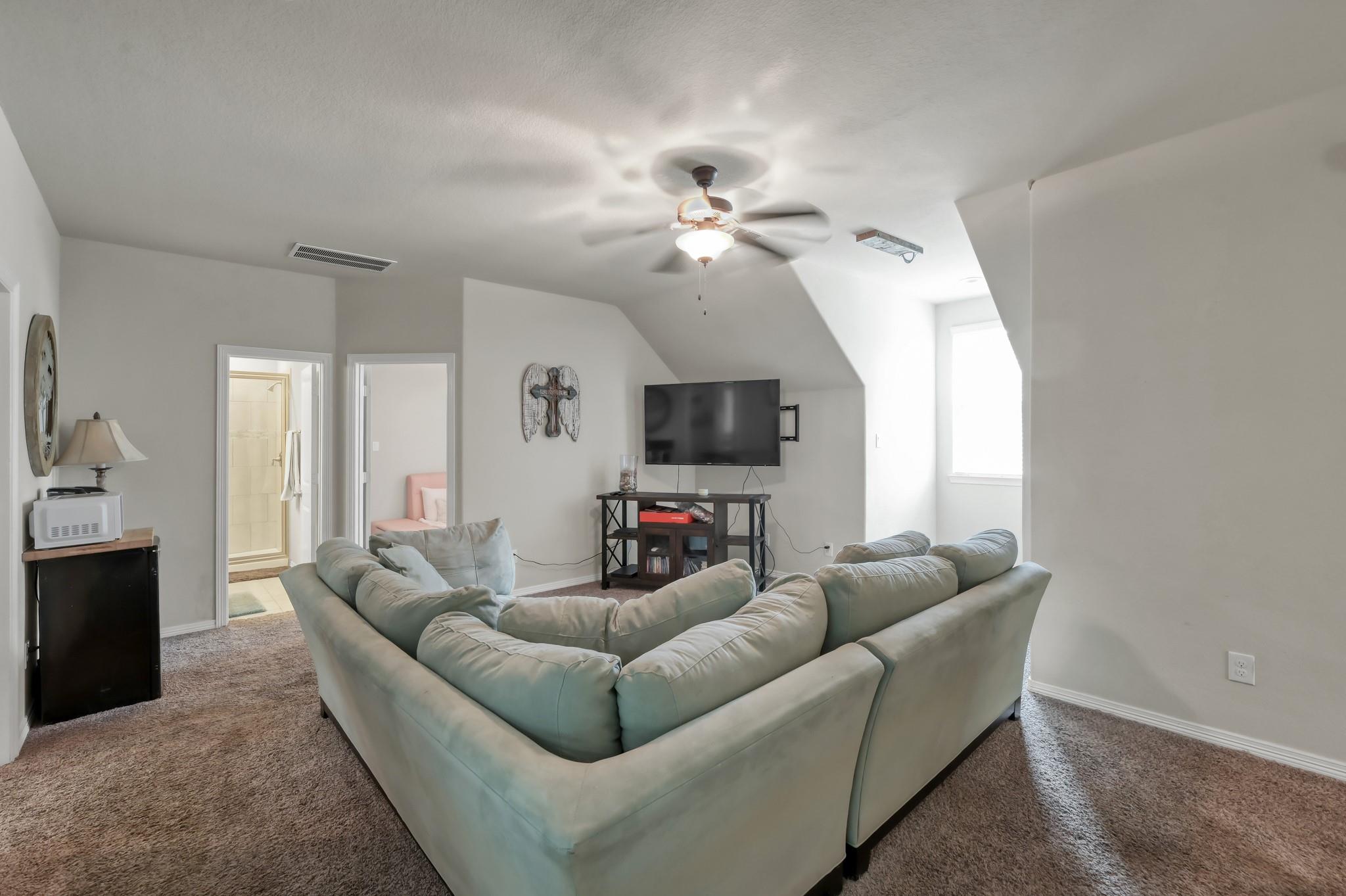 409 Ridgelake Scenic Drive