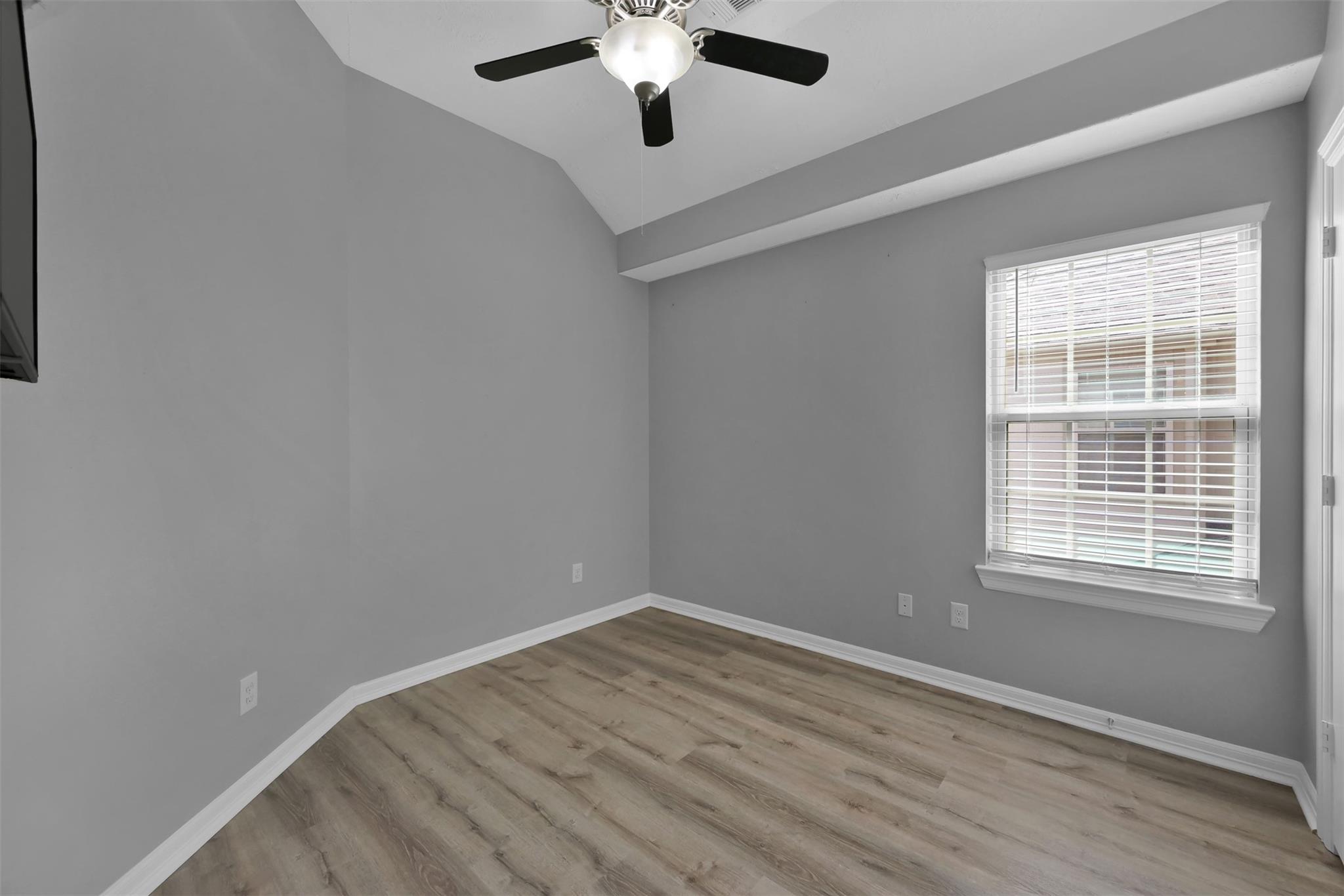 91 Aventura Place
