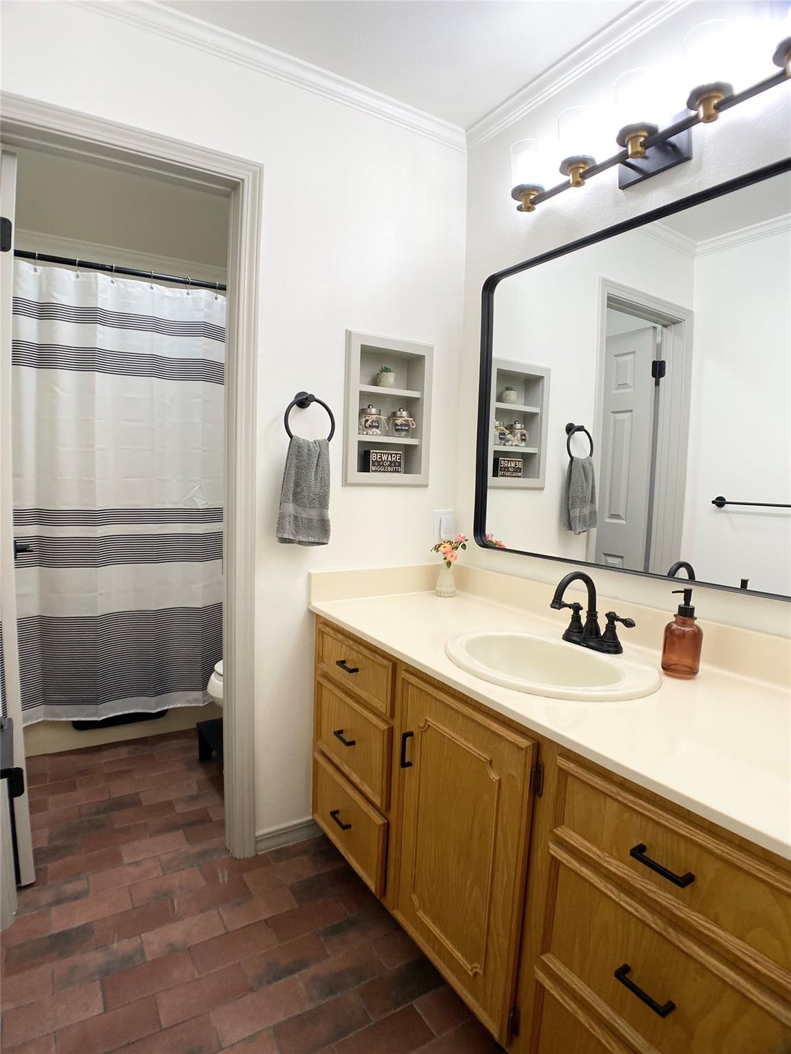 4421 Lady Elaine Drive