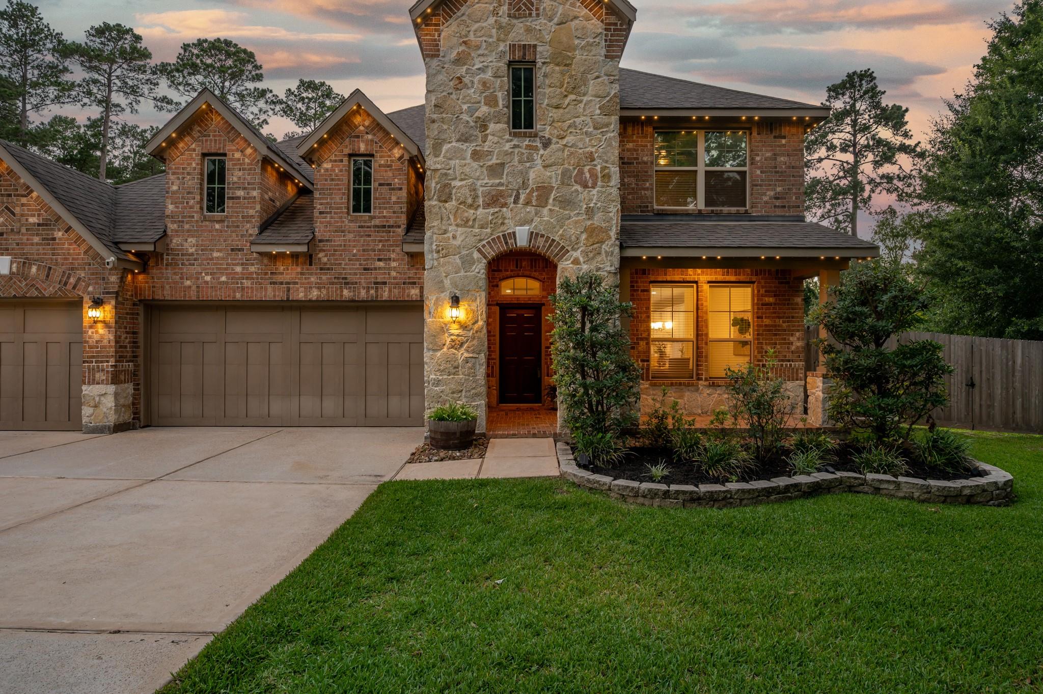 8019 Bay Bend Drive