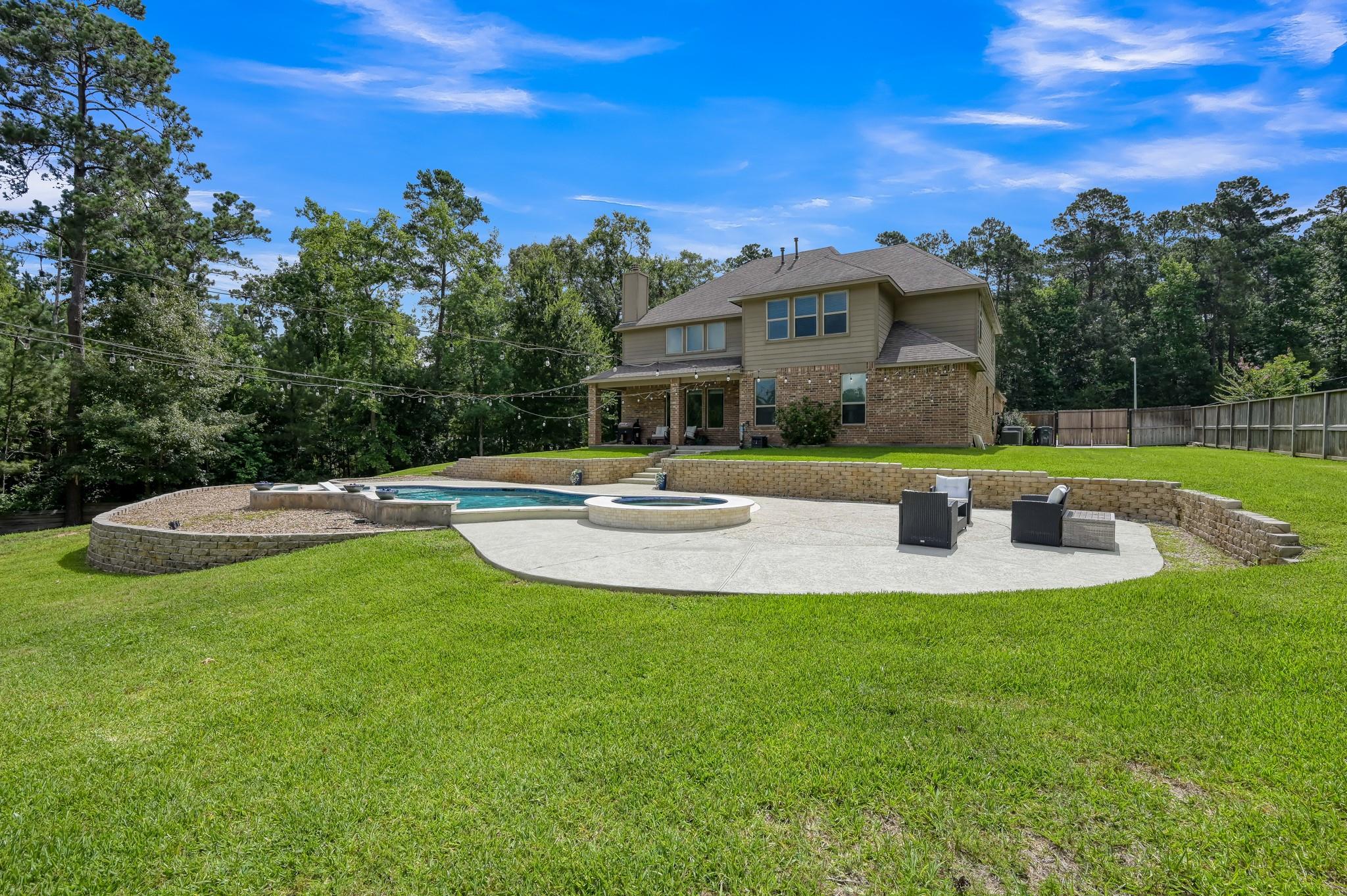 8019 Bay Bend Drive