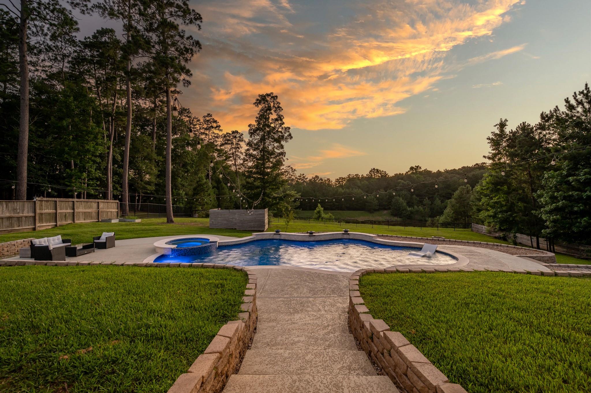 8019 Bay Bend Drive