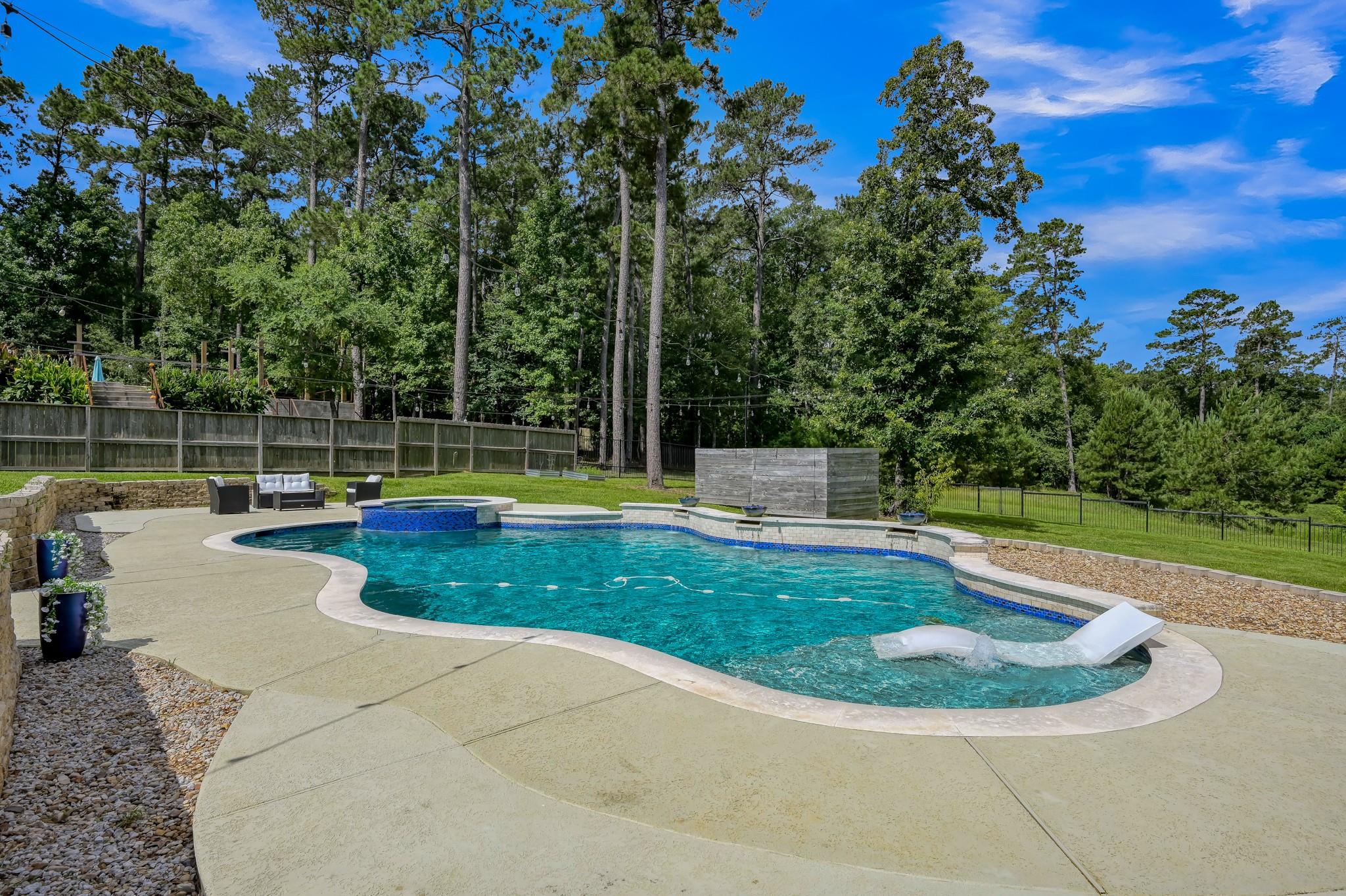 8019 Bay Bend Drive