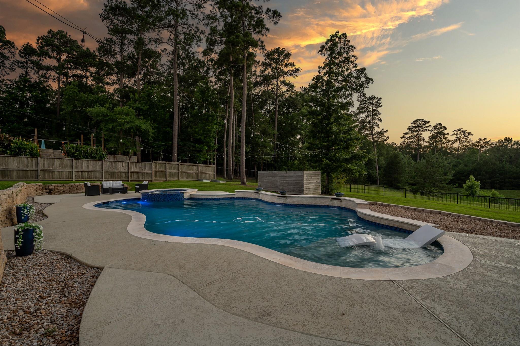 8019 Bay Bend Drive