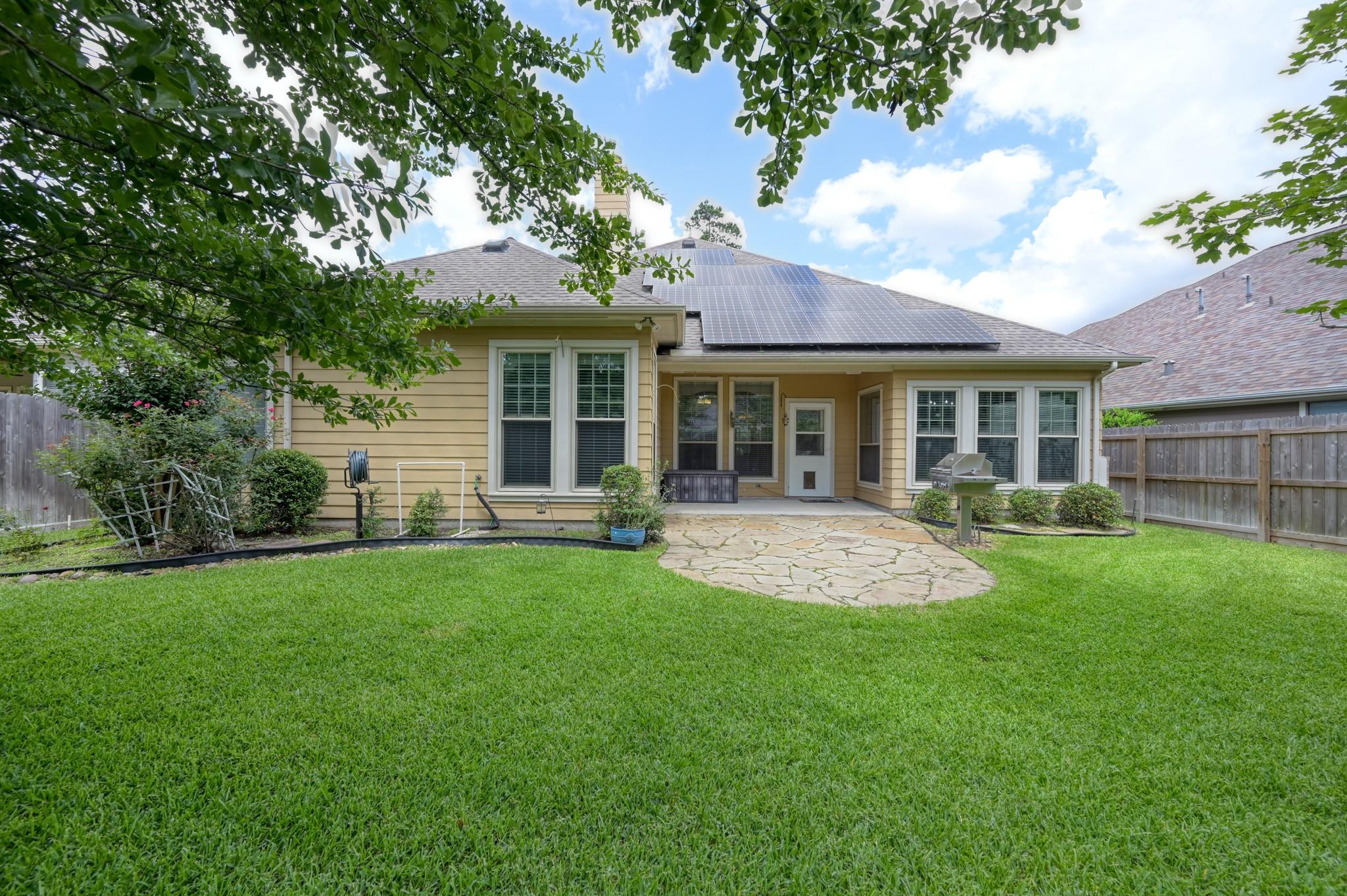 74 W Tapestry Park Circle