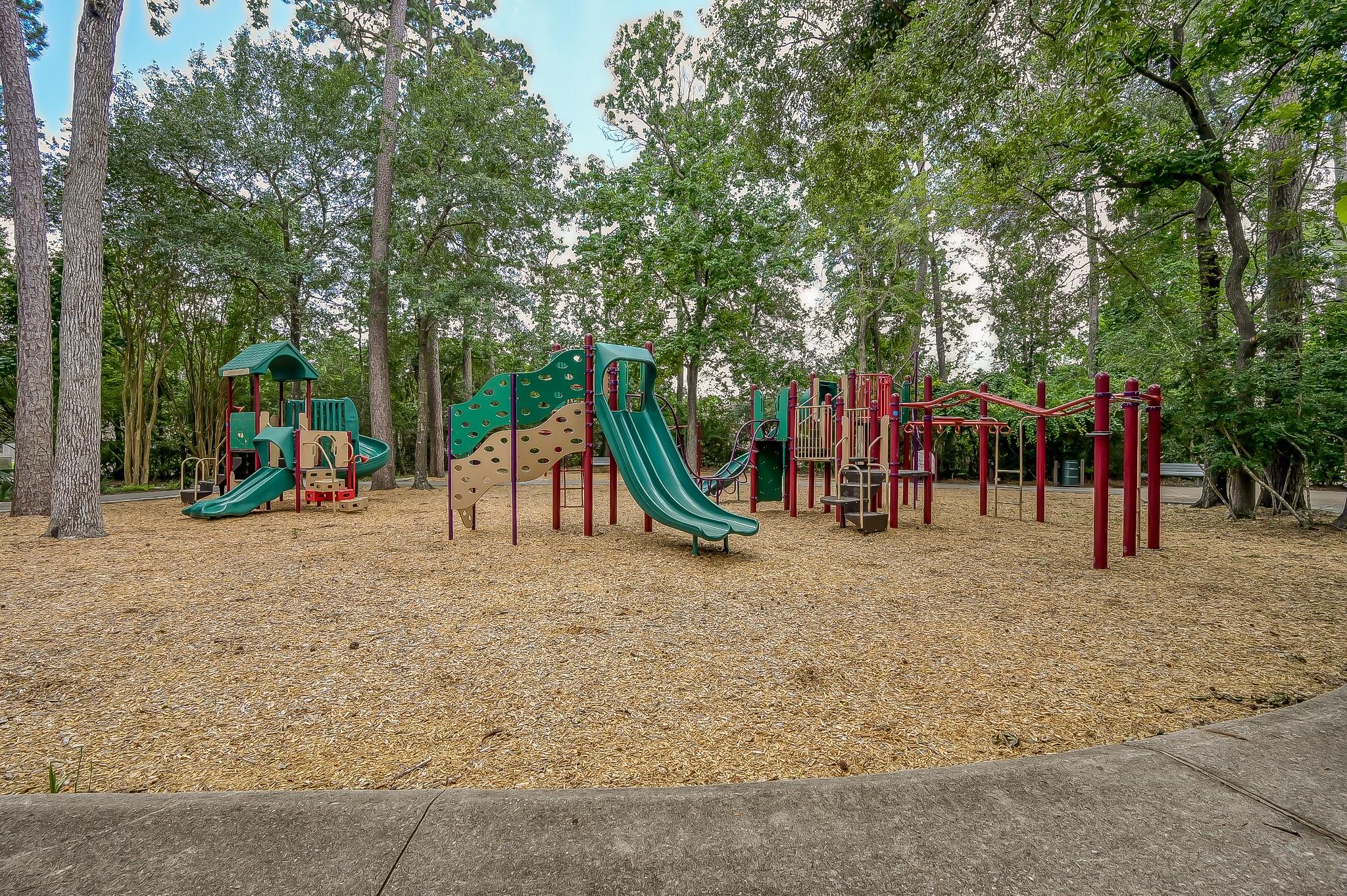 74 W Tapestry Park Circle