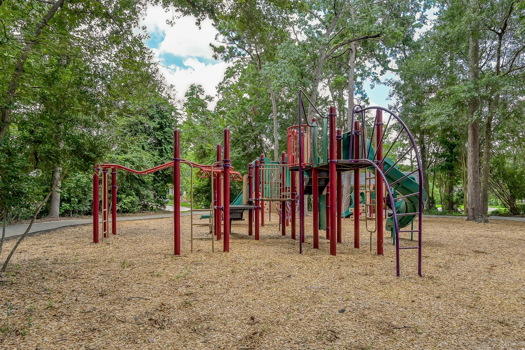 74 W Tapestry Park Circle