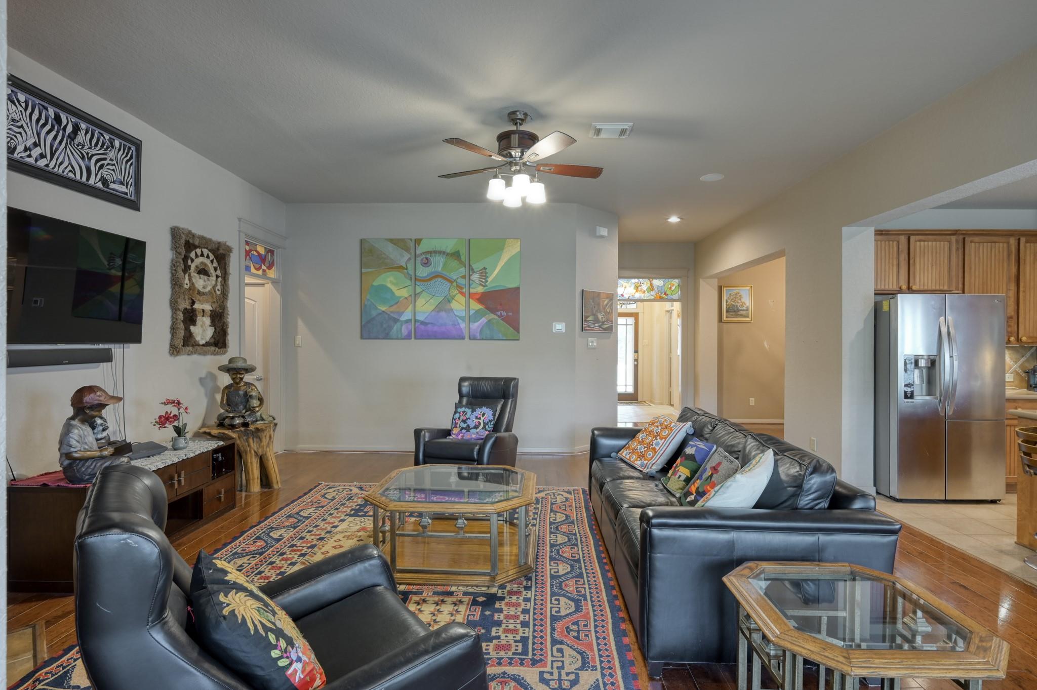 74 W Tapestry Park Circle