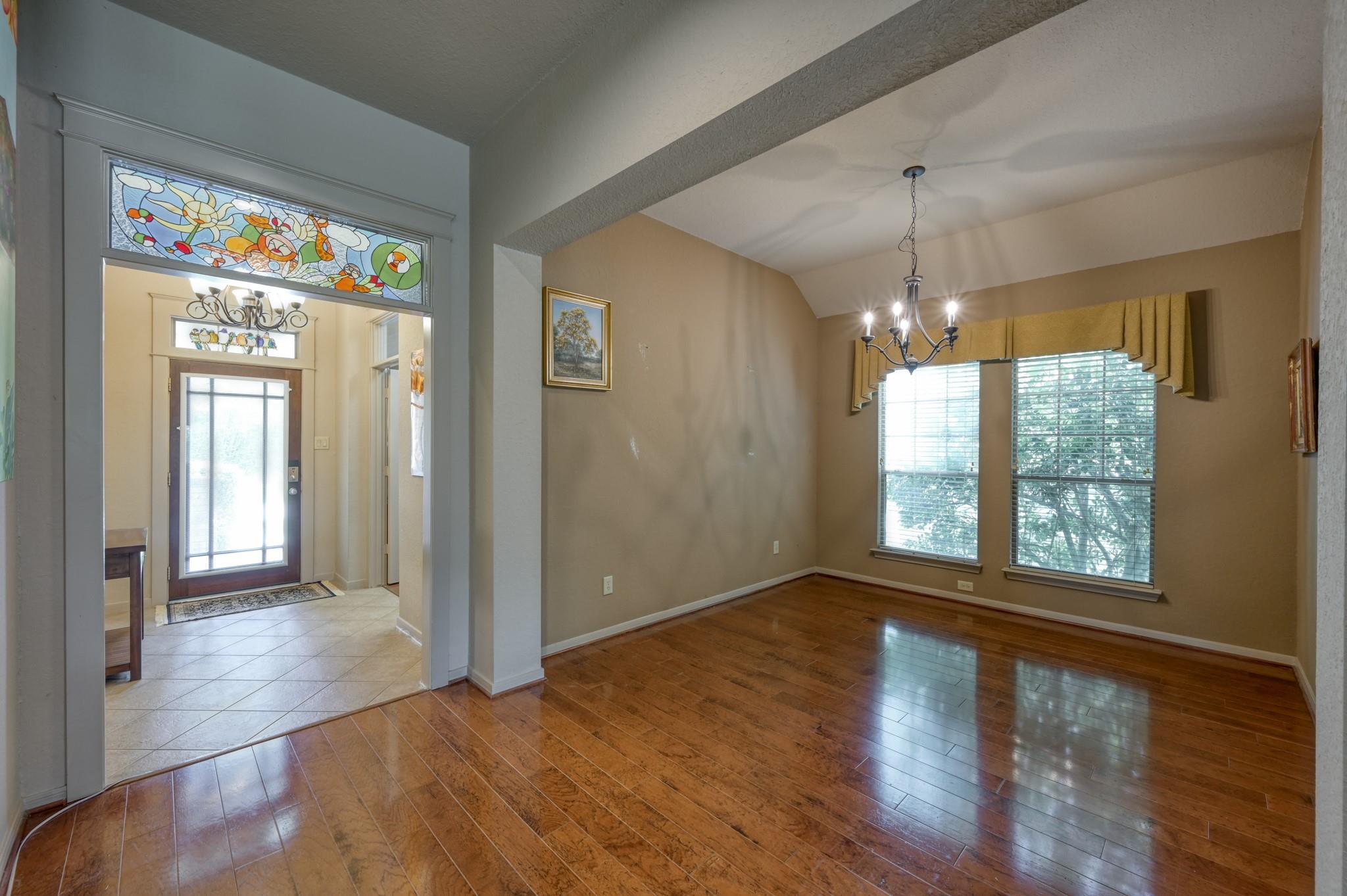 74 W Tapestry Park Circle