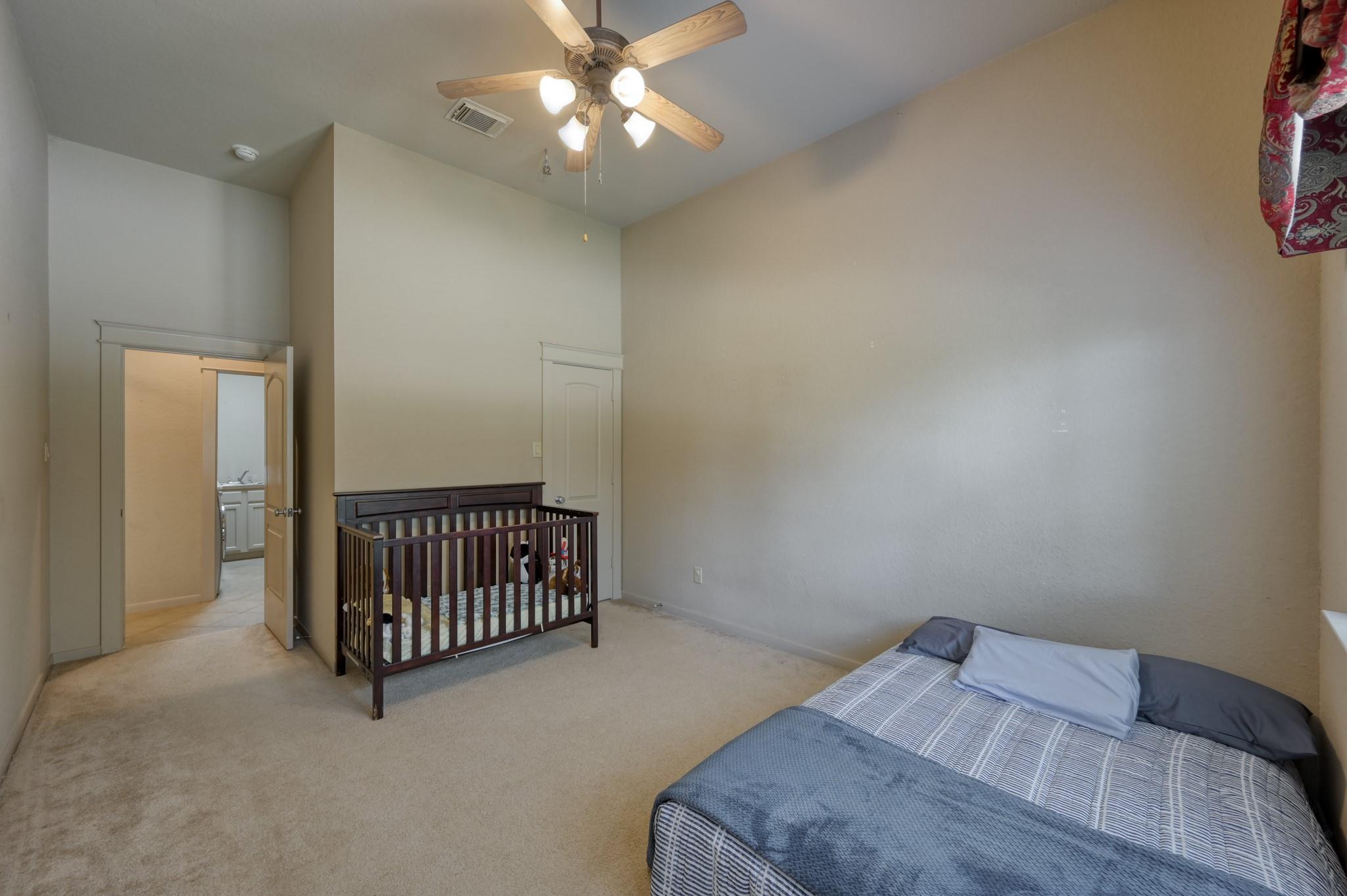 74 W Tapestry Park Circle