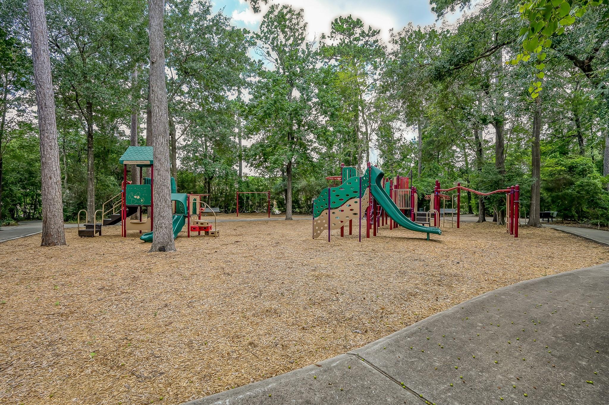 74 W Tapestry Park Circle