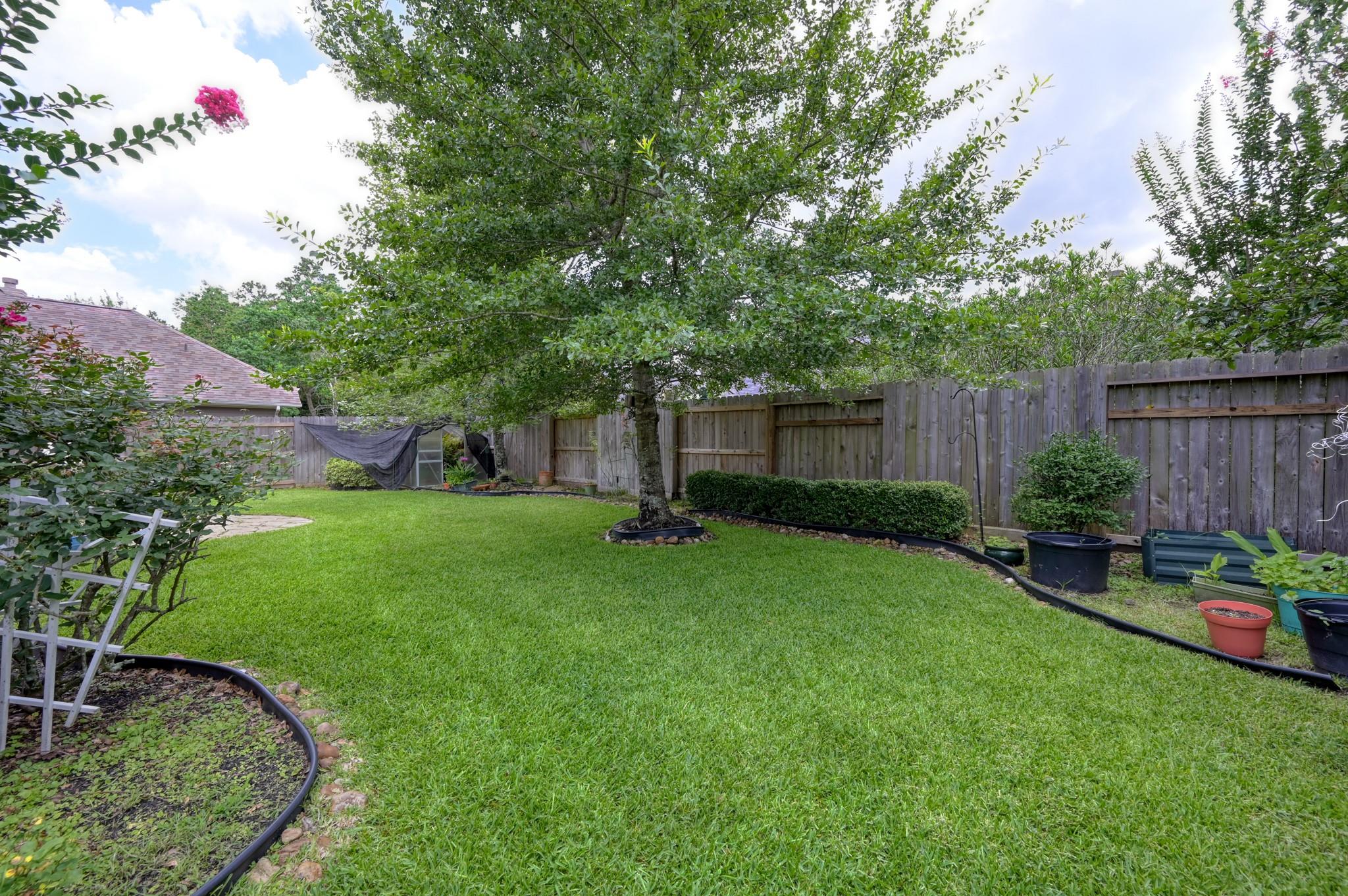 74 W Tapestry Park Circle