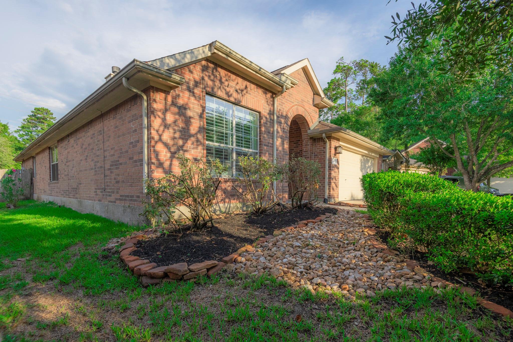 10 Delphinium Place