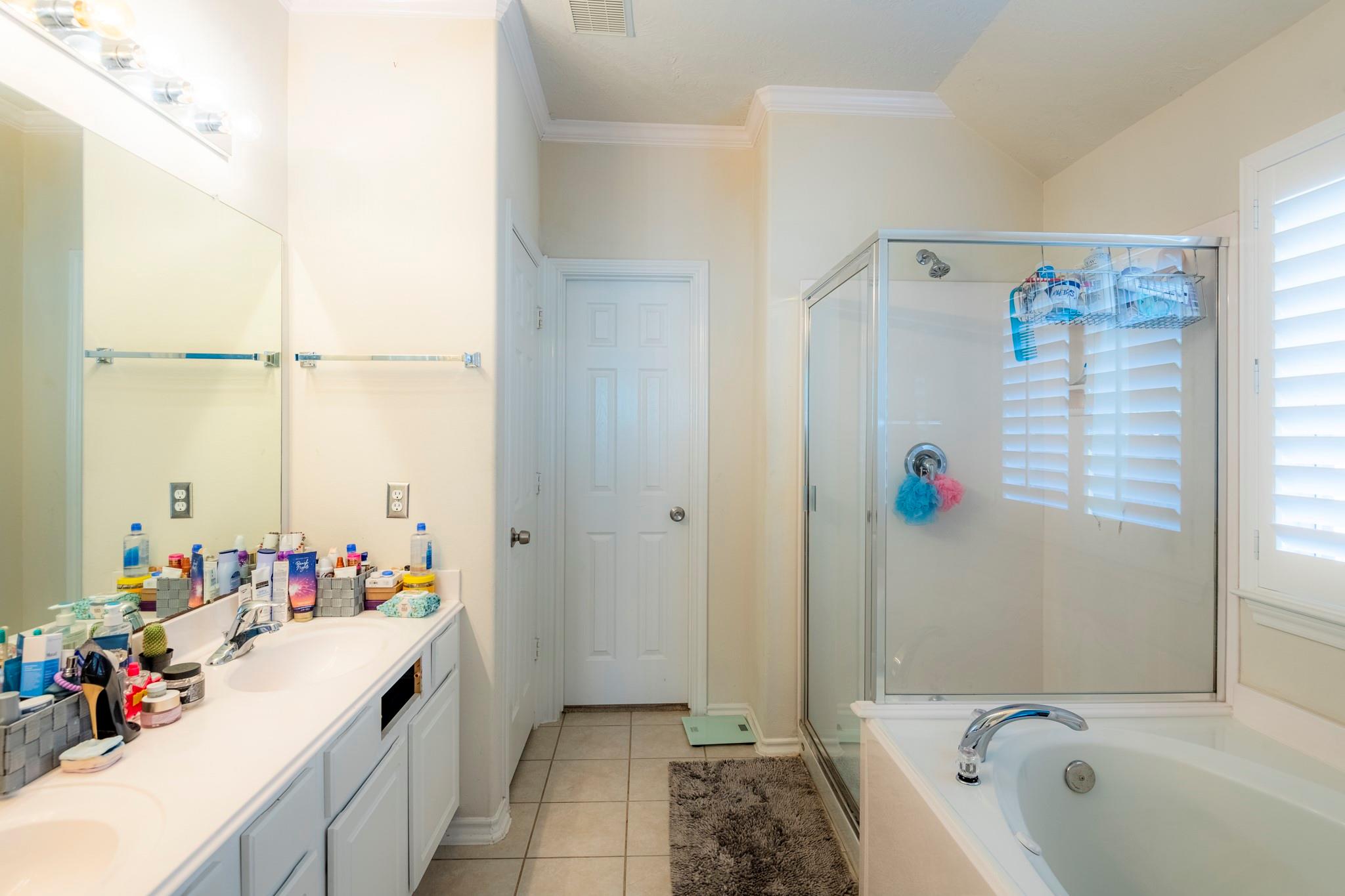 10 Delphinium Place