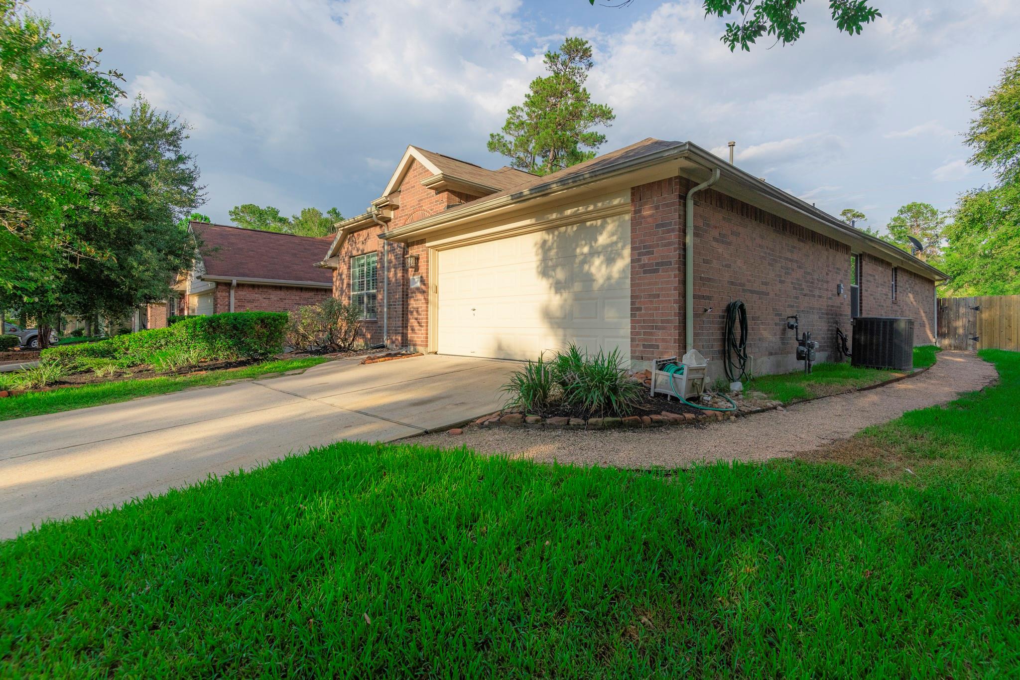 10 Delphinium Place