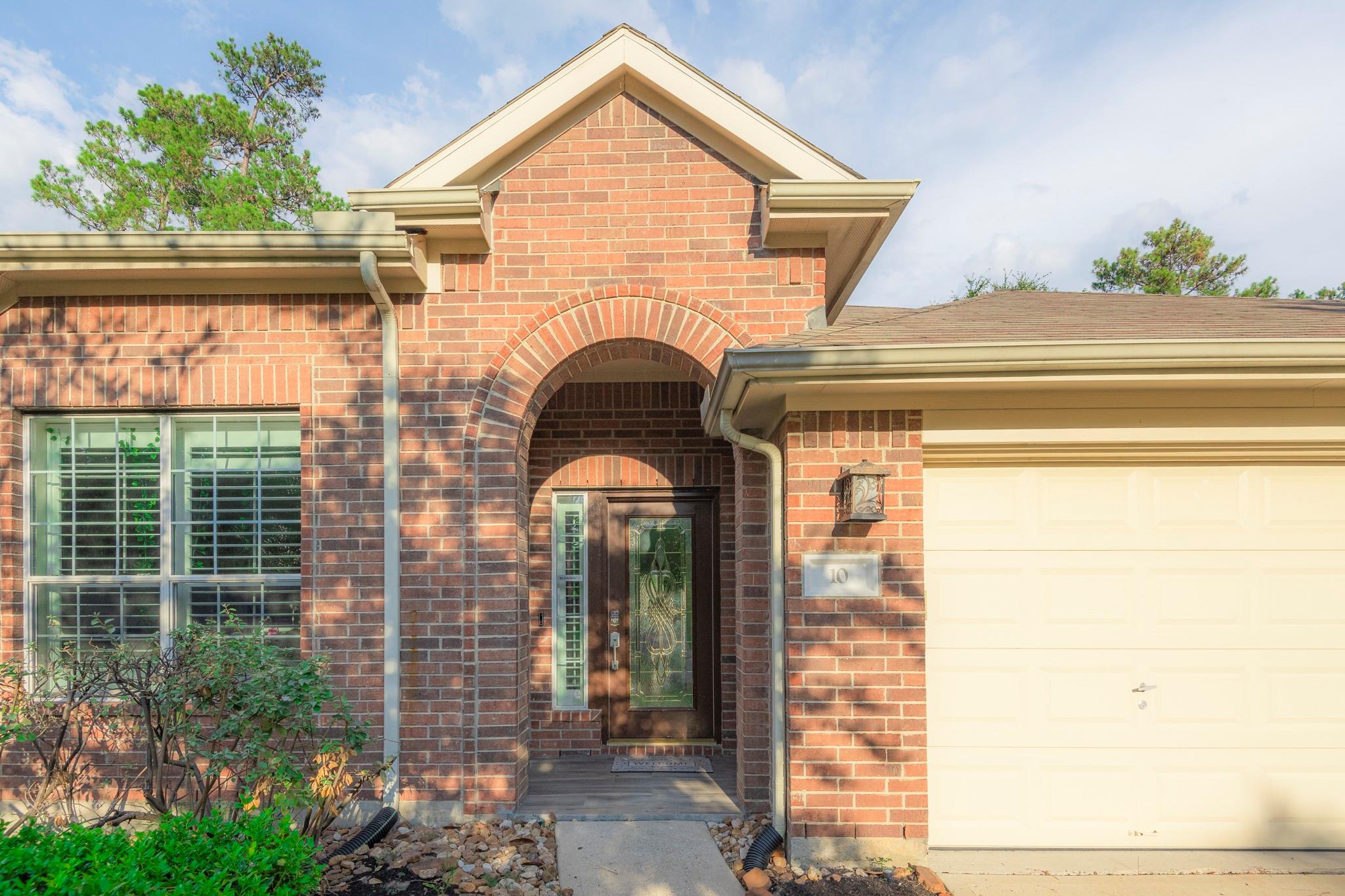10 Delphinium Place
