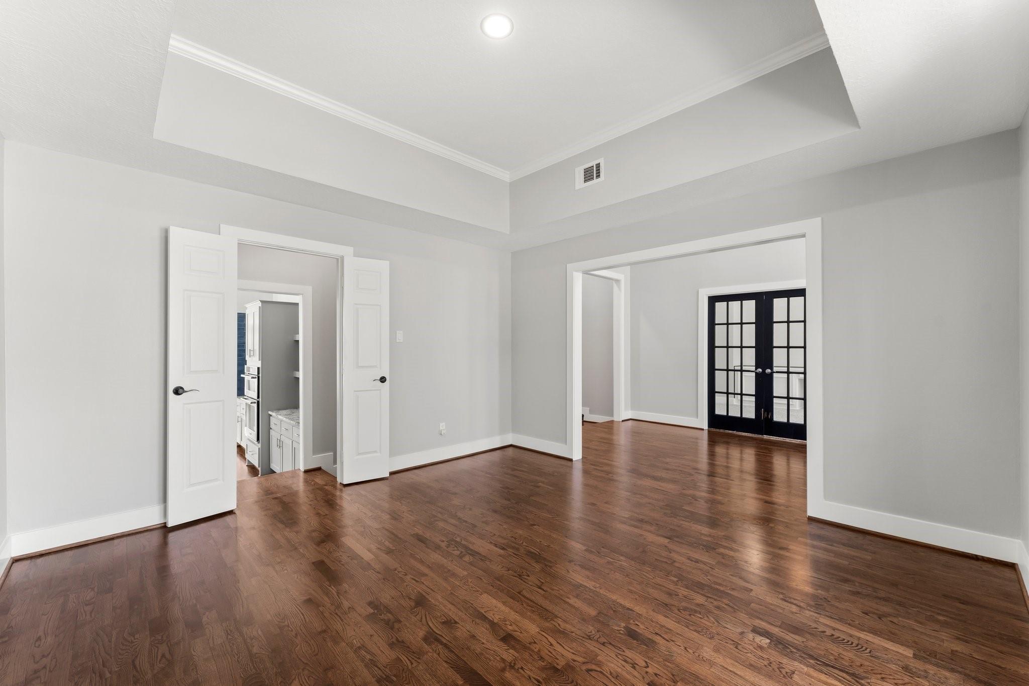 24611 W Kingscrest Circle